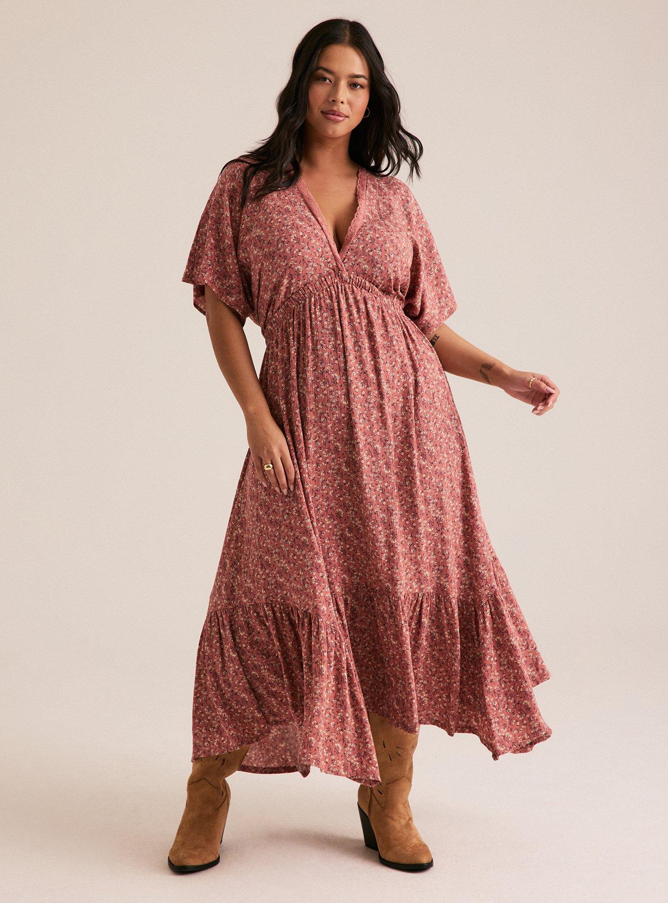 Women's Hanky Hem Maxi Dress In Nicole Ditsy Floral Pink By Festi At Torrid, Size 28, Plus Size
