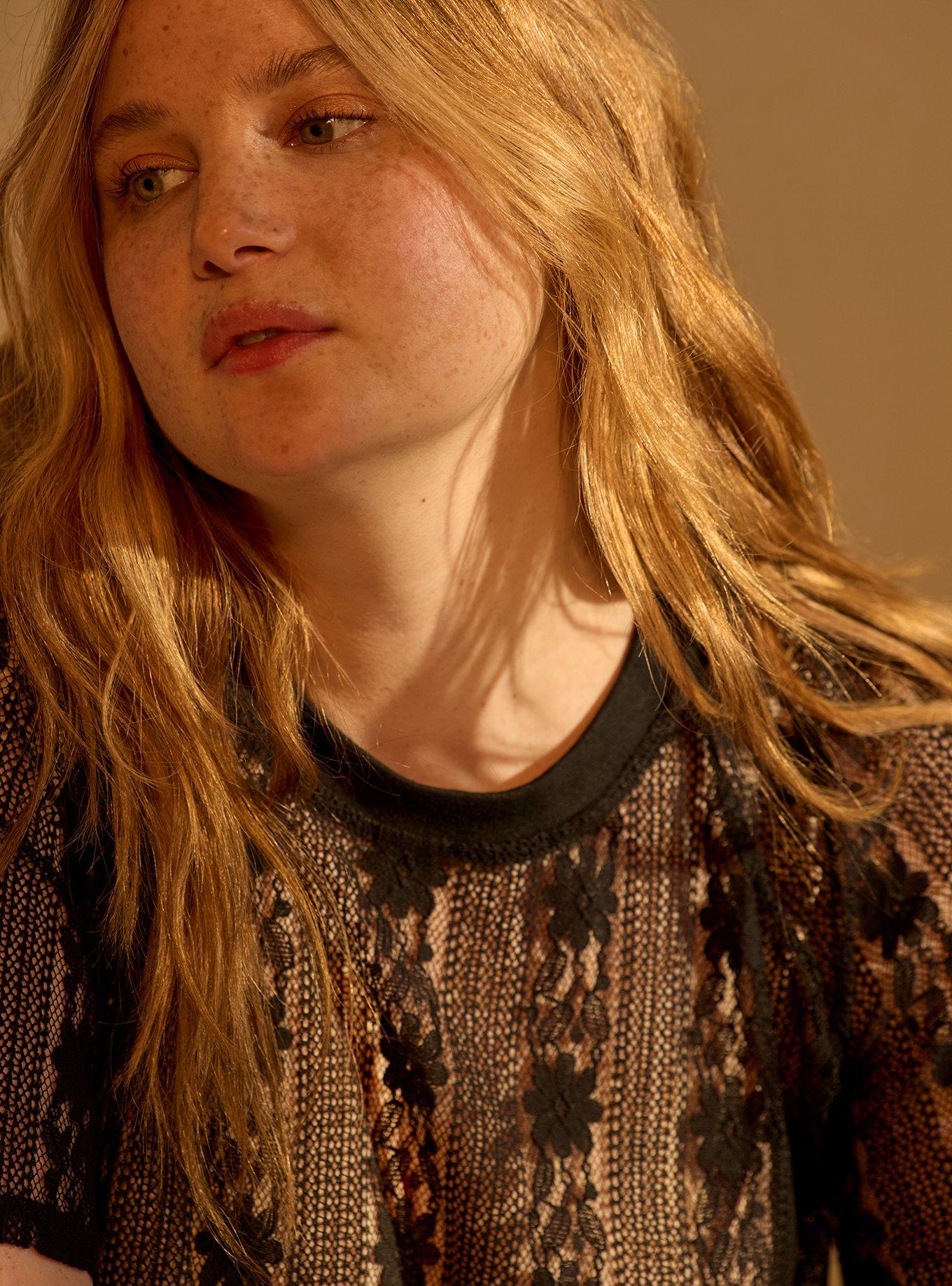 Festi Lace Crew Tee, DEEP BLACK, alternate