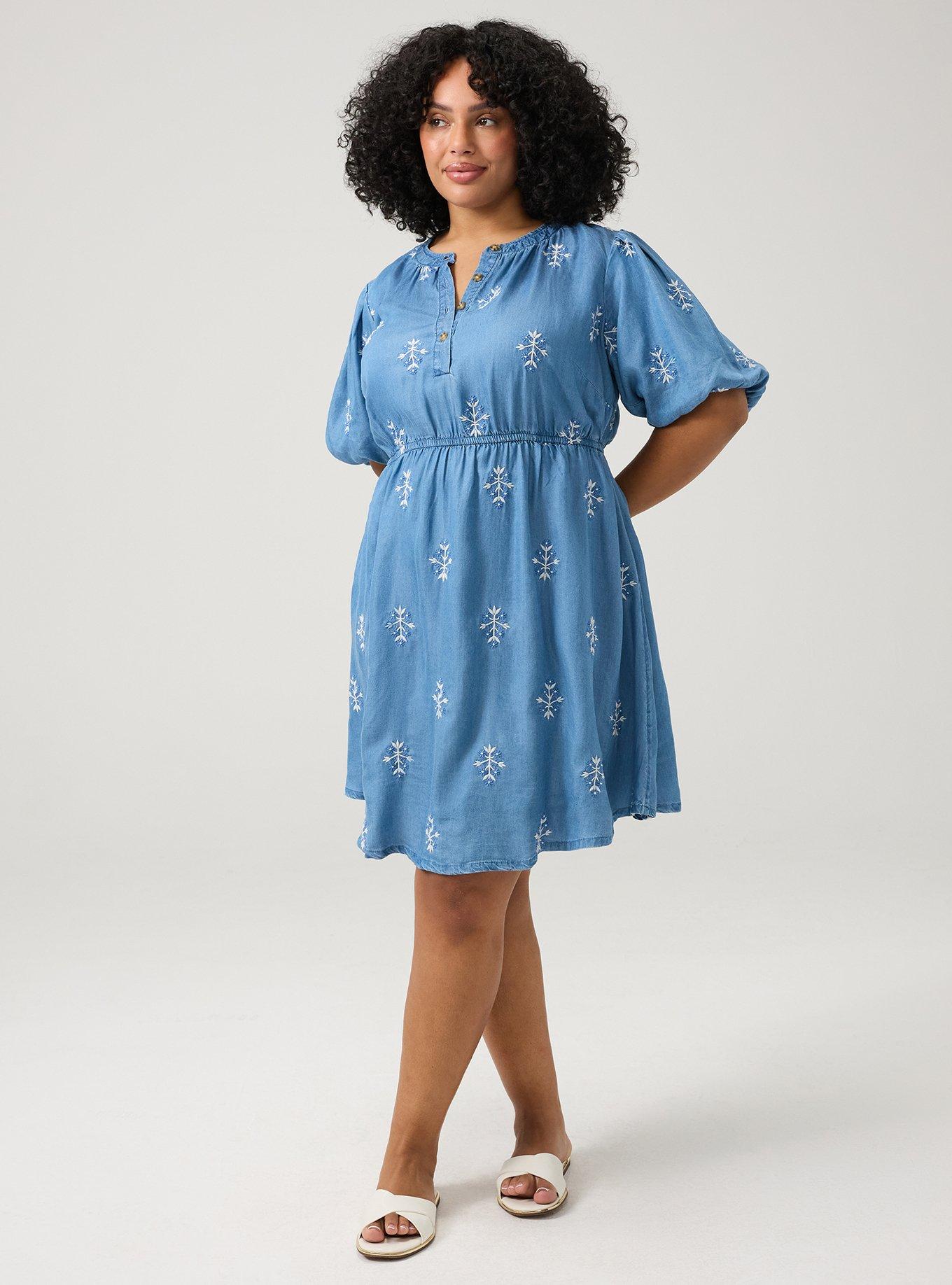 Plus Size - Belle Isle Embroidered Chambray Mini Dress - Torrid