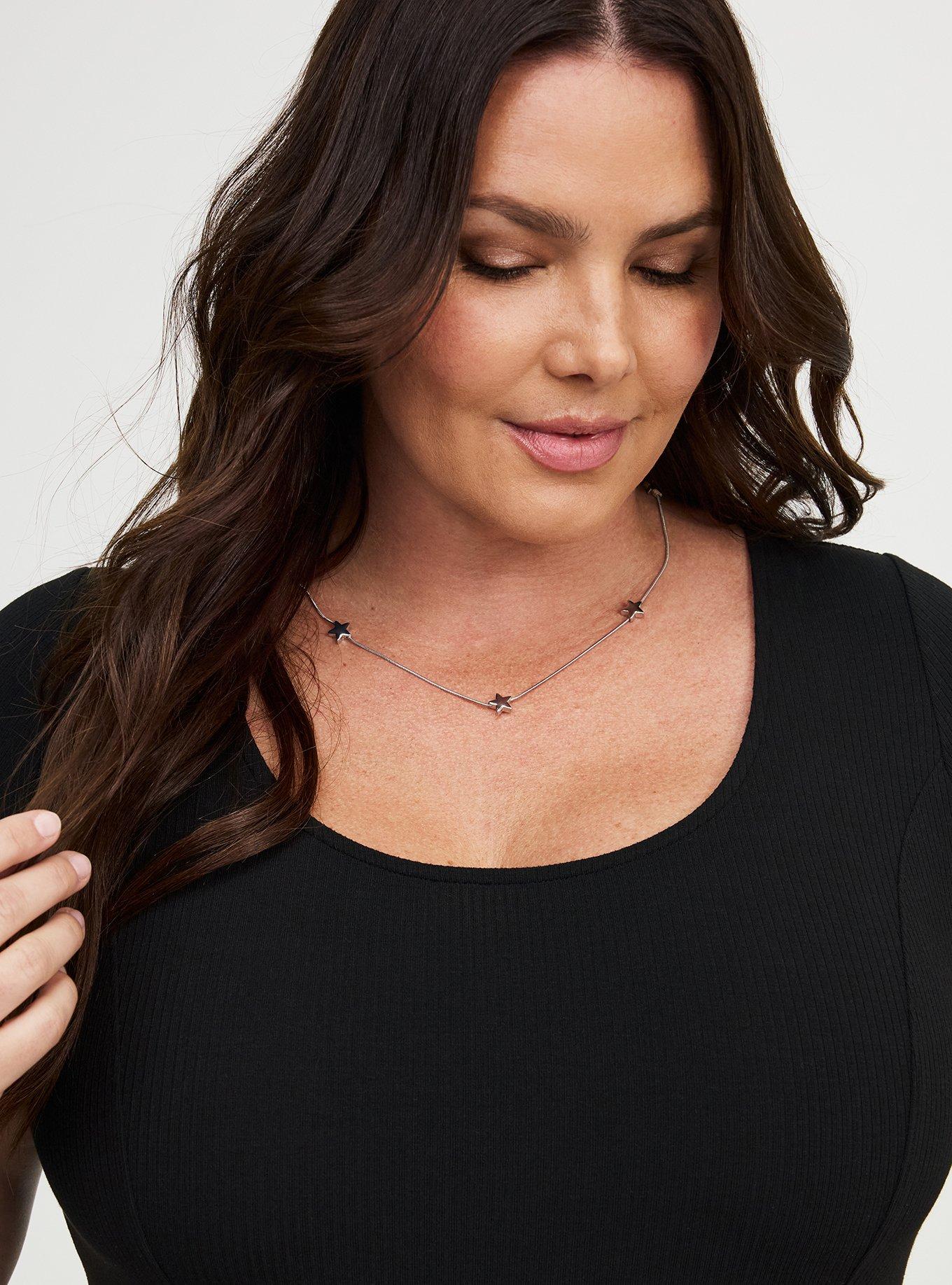 Puffy Star Station Necklace