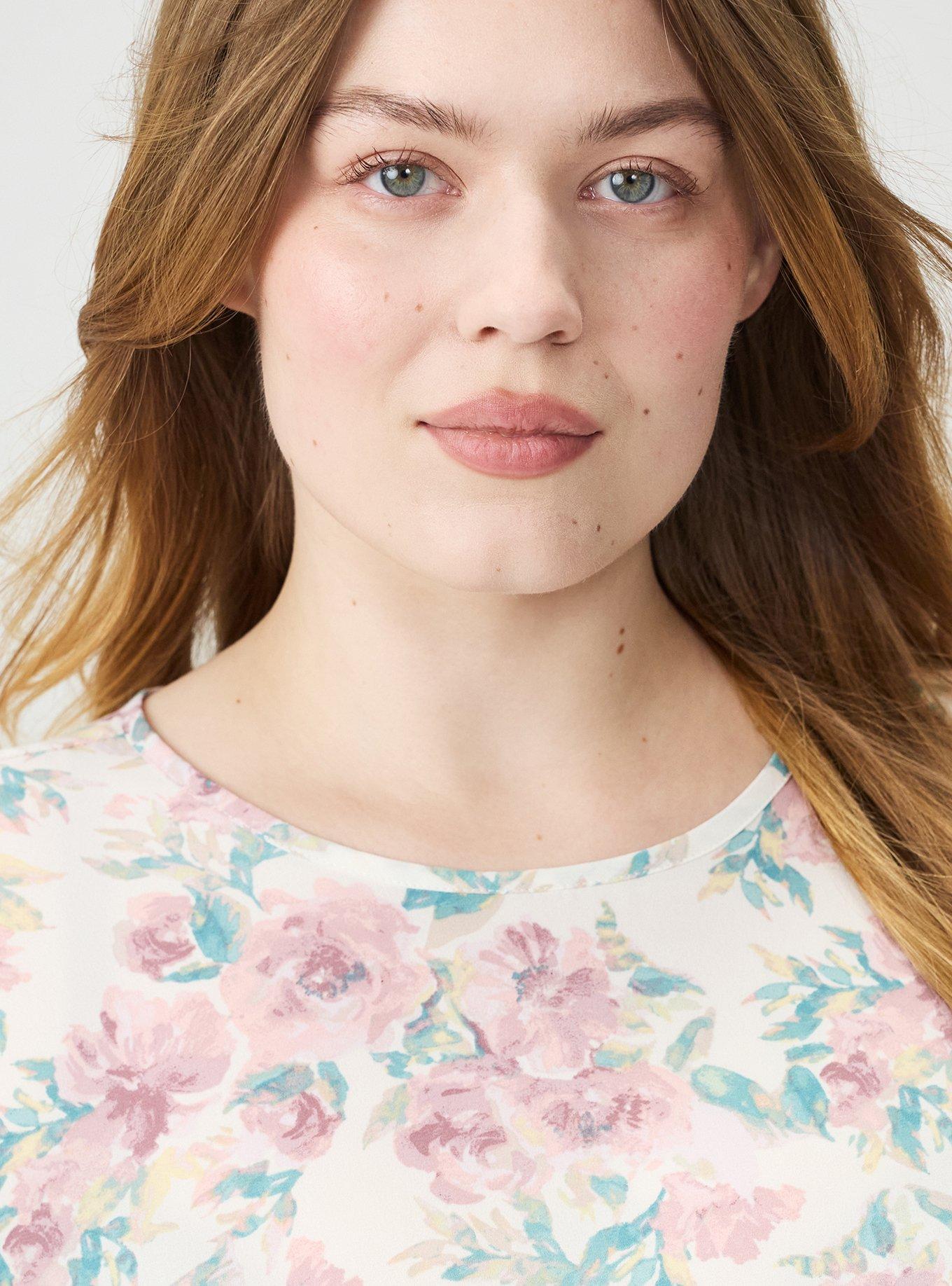 Abbey Georgette Top, ARYA FLORAL WHISPER WHITE, alternate