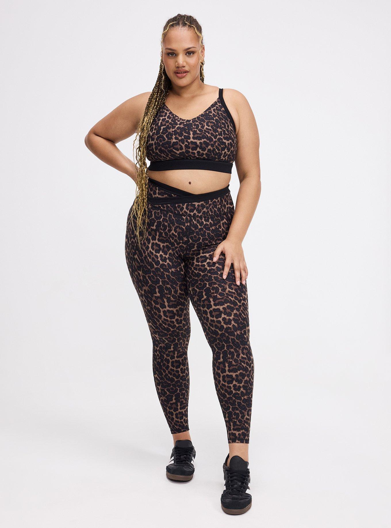 TRU Performance Core Active Sports Bra with Piping, ON THE PROWL LEOPARD CHOCOLATE, alternate