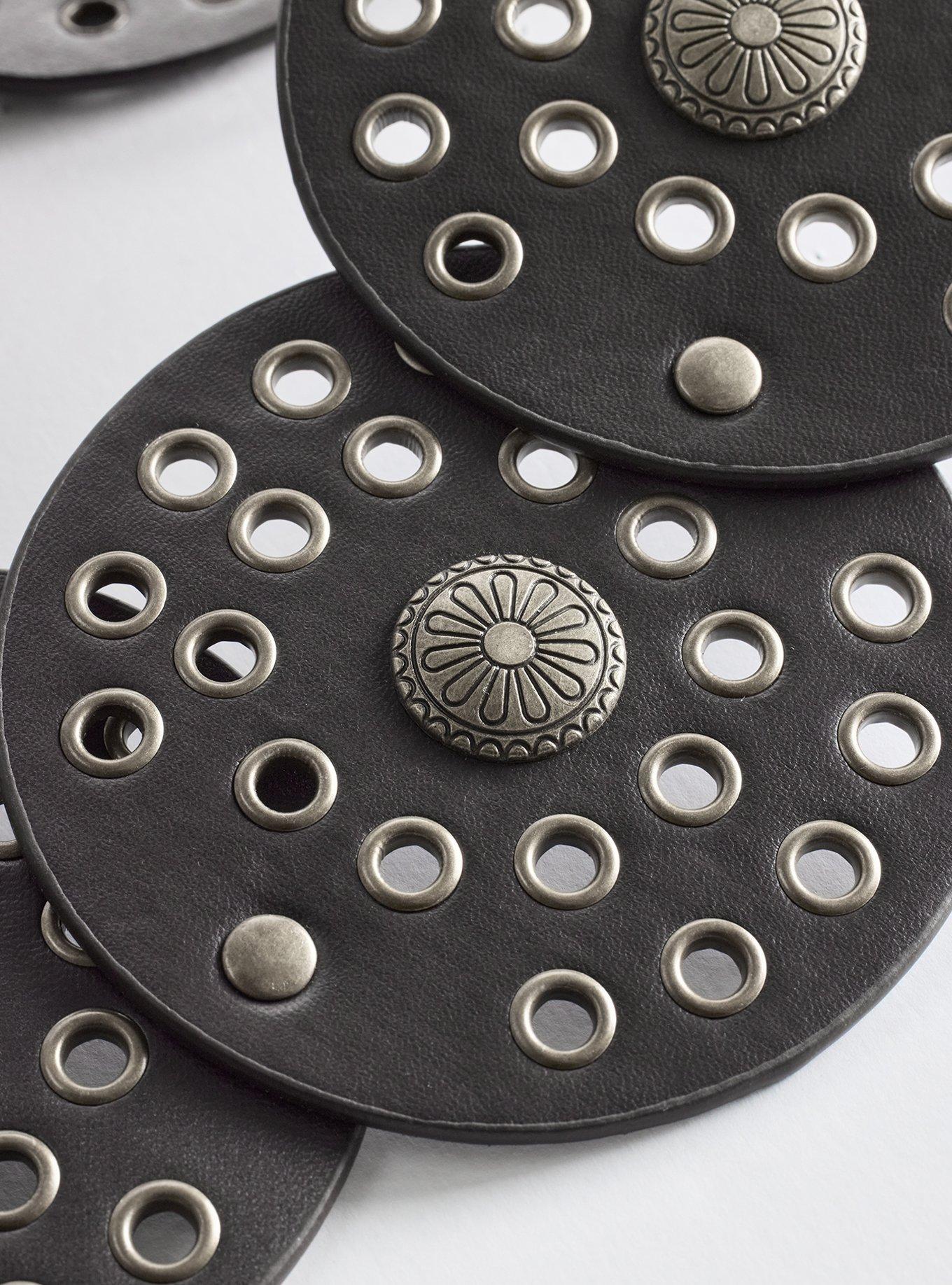 Medallion Buckle Belt