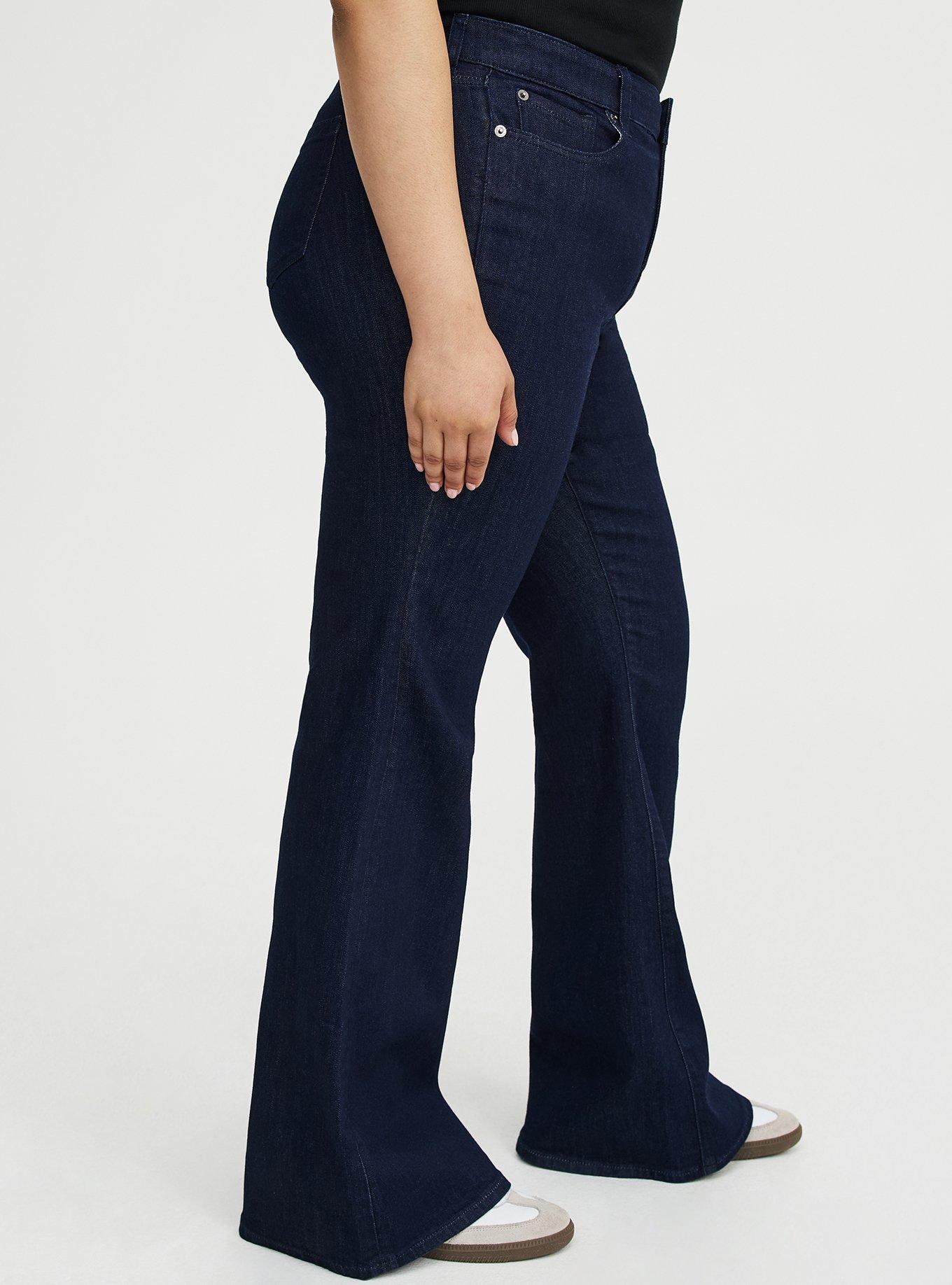 Perfect Super-Flare Mid-Rise Jean, BLUE 30, alternate