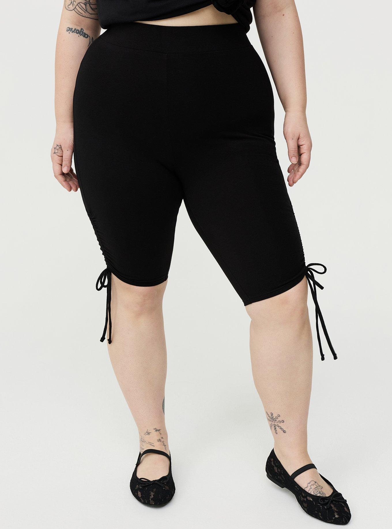 11"" Ruched Bike Short, DEEP BLACK, alternate