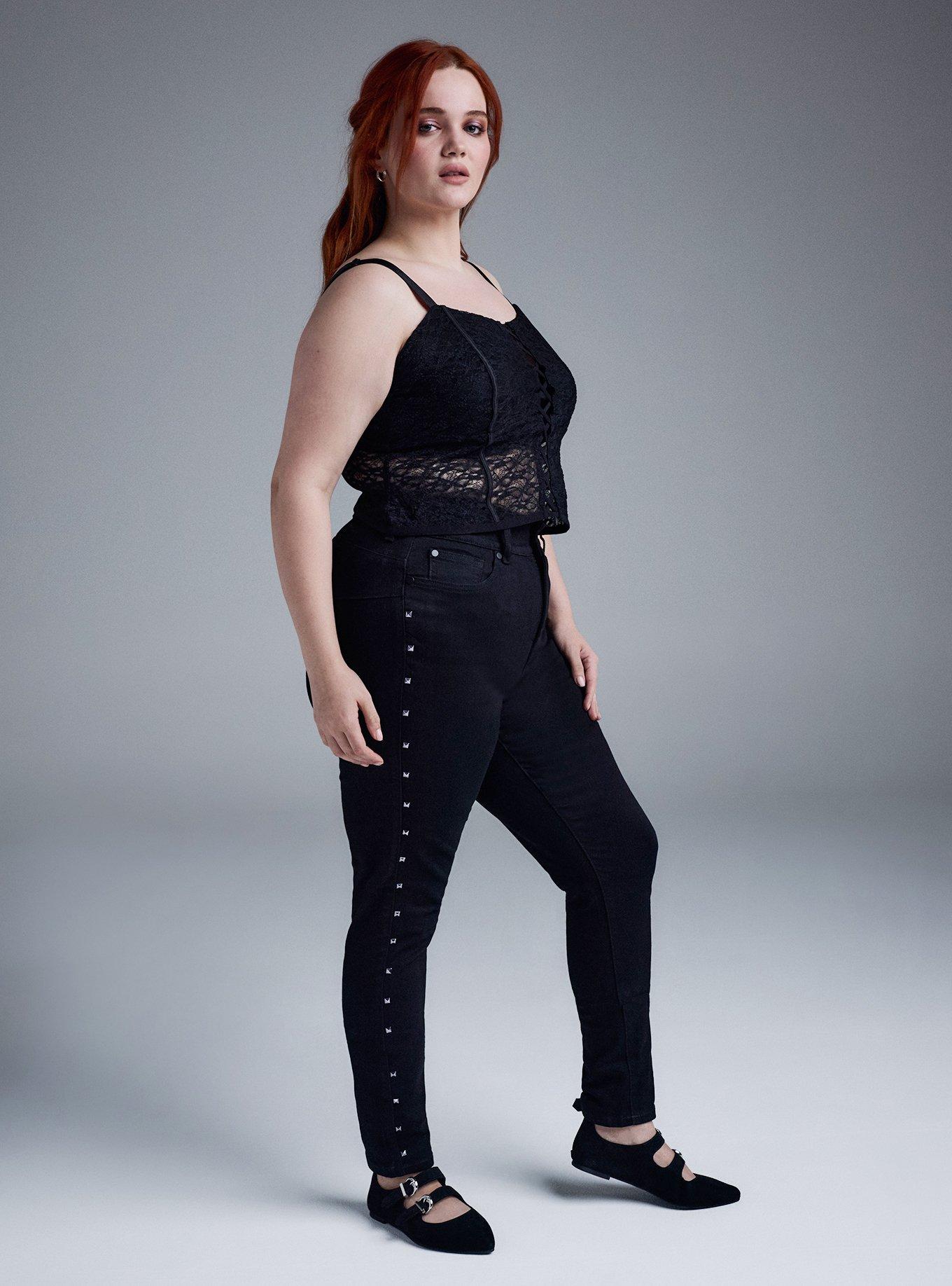 Nightfall Lace Crop Top, DEEP BLACK, alternate