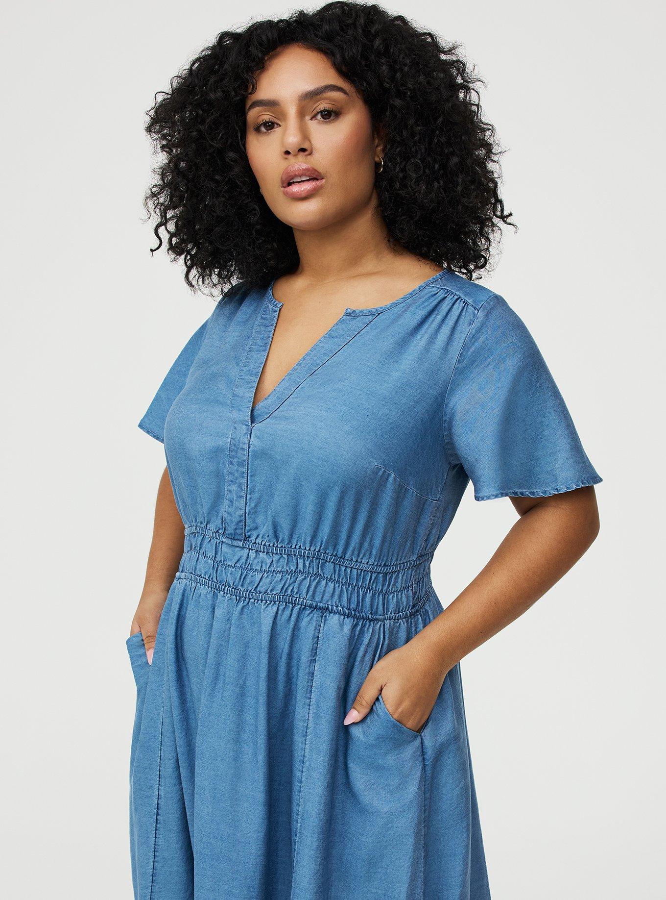 Y-Neck Chambray Maxi Dress, MEDIUM WASH, alternate