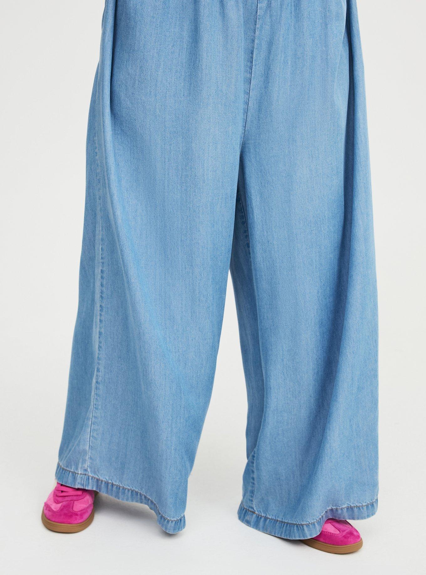 Wide-Leg Lightweight Denim Overall, LIGHT WASH, alternate