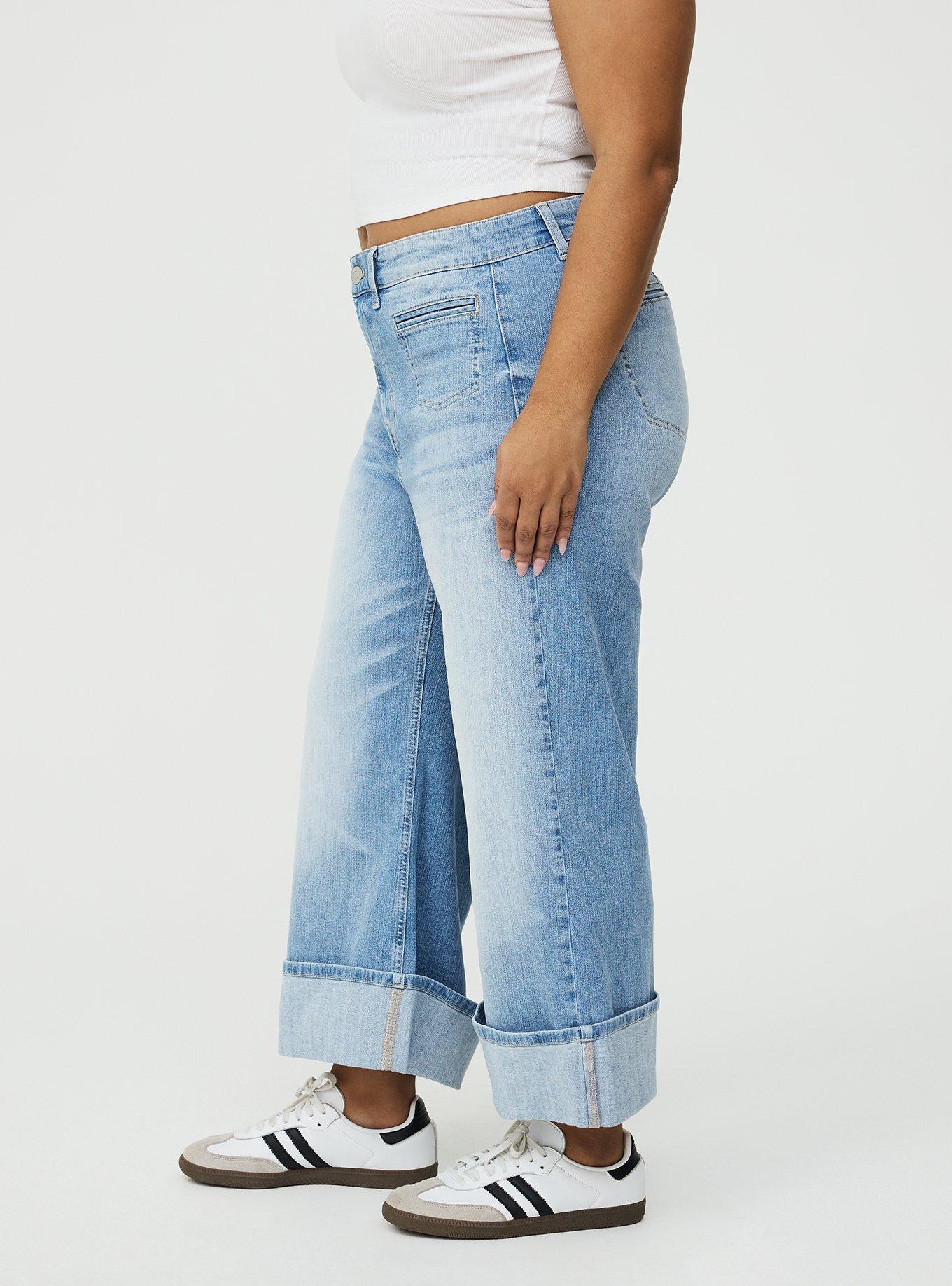 High-Rise Wide Leg Crop Jean, BLUE DIAMOND LANE, alternate