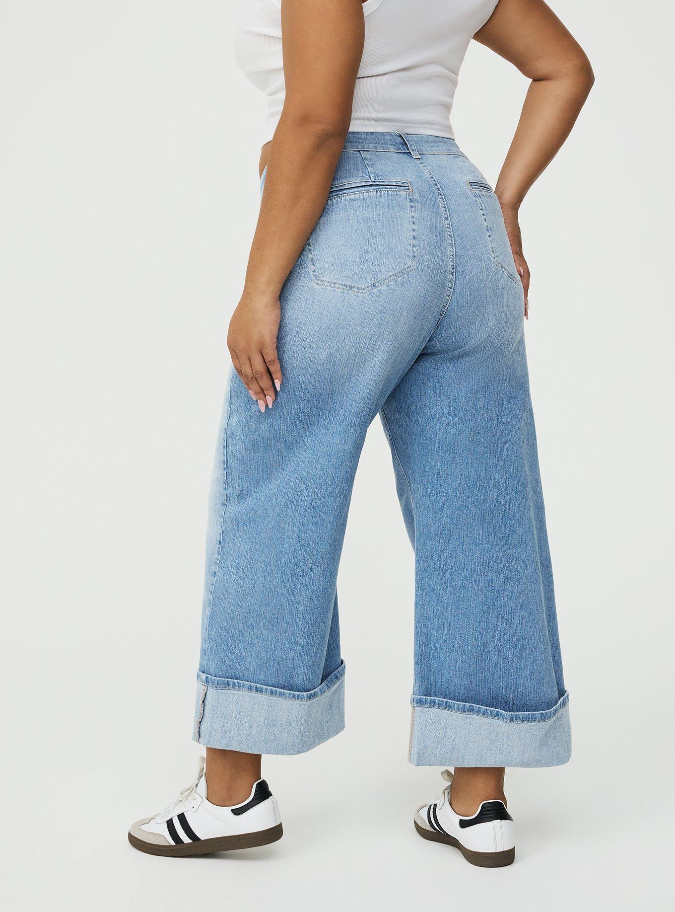 High-Rise Wide Leg Crop Jean, BLUE DIAMOND LANE, alternate