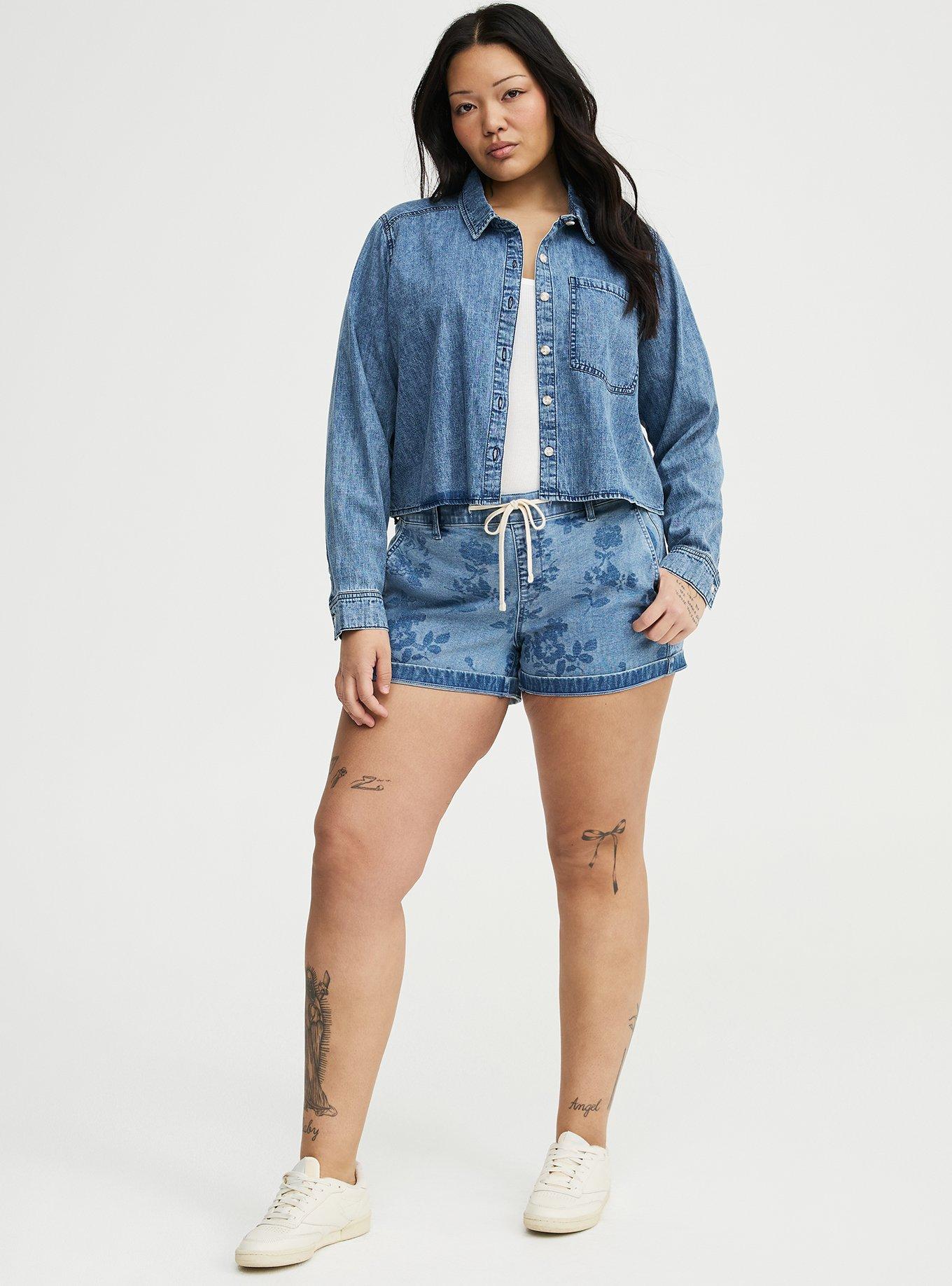 Cropped Denim Shirt, LIGHT WASH, alternate