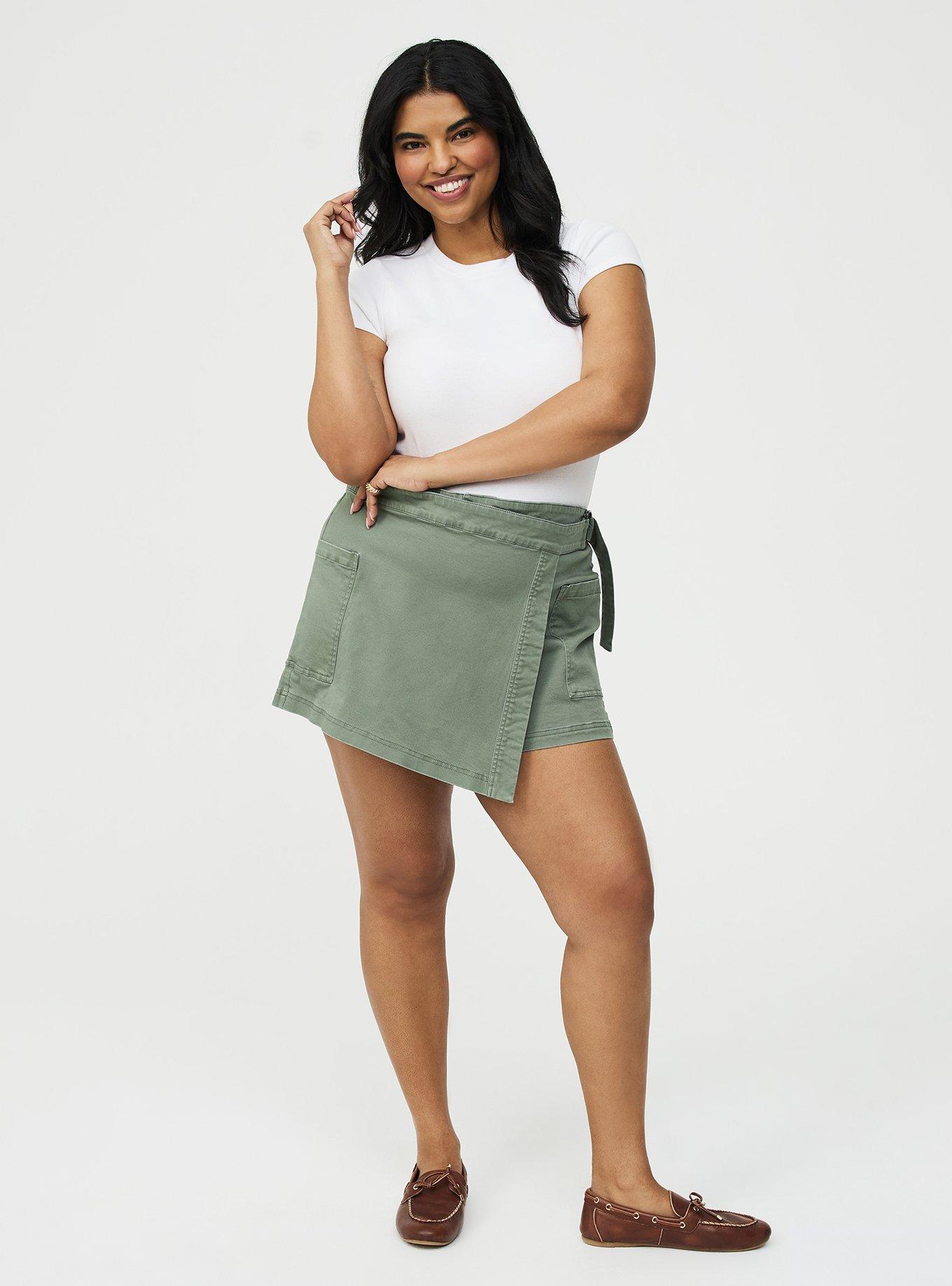 Utility High-Rise Skort, AGAVE GREEN, alternate