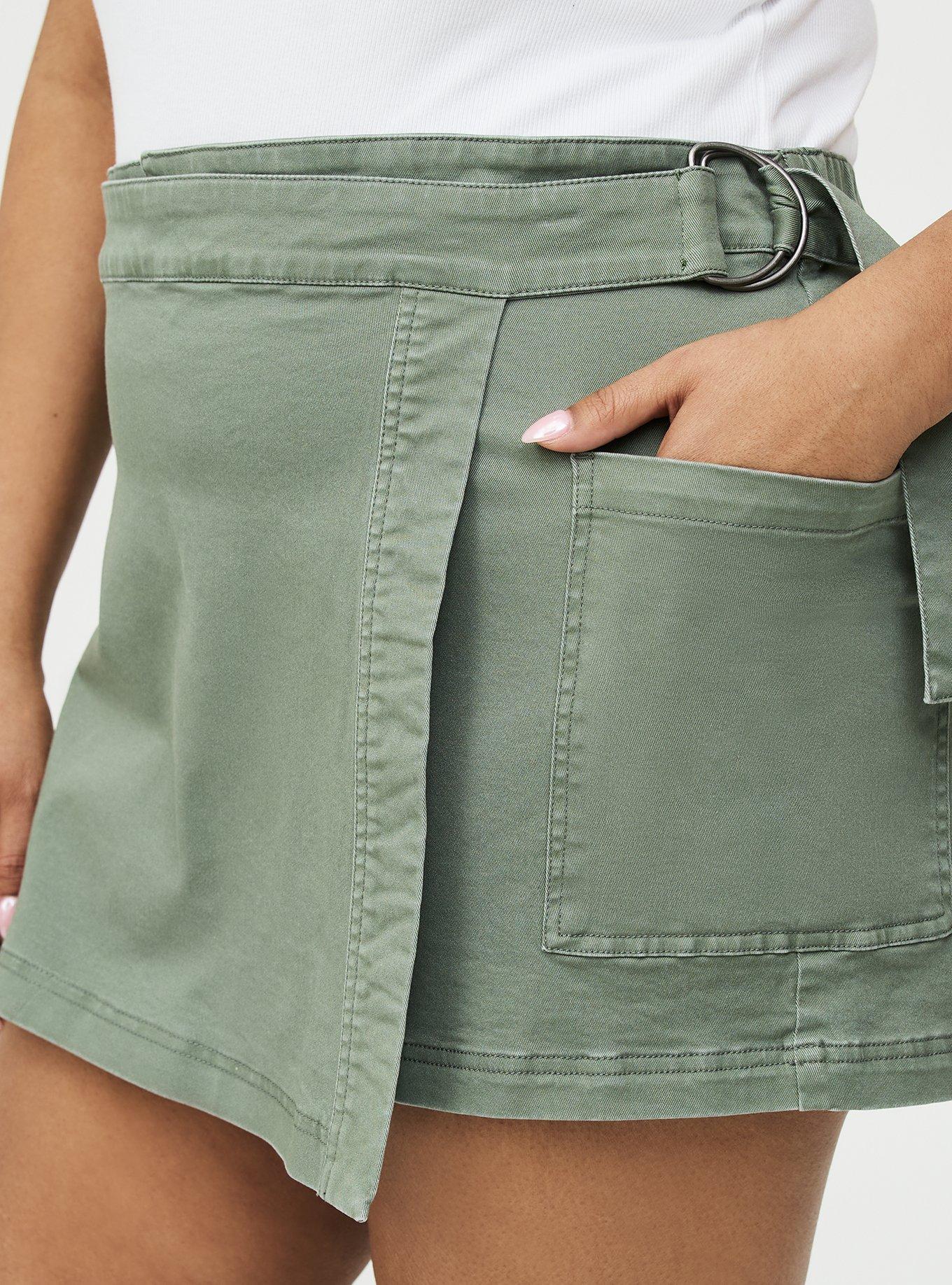 Utility High-Rise Skort, AGAVE GREEN, alternate