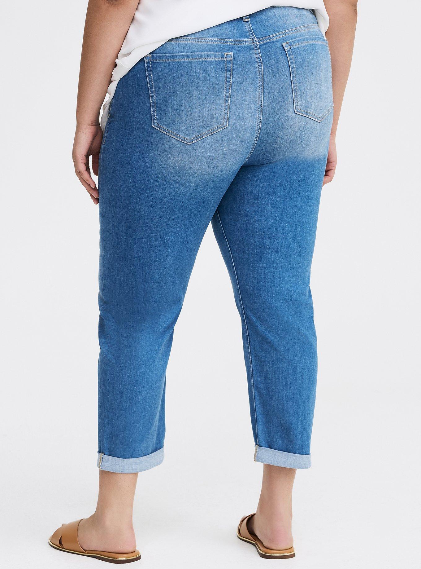 Crop Perfect High-Rise Boyfriend Jean, BLUE 22, alternate