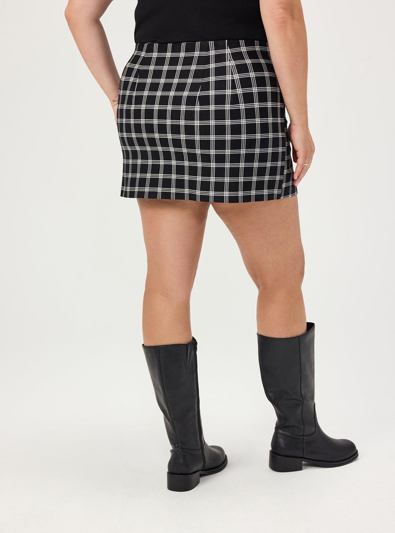 Pull-On Ponte Skort, ISLA PLAID DEEP BLACK, alternate
