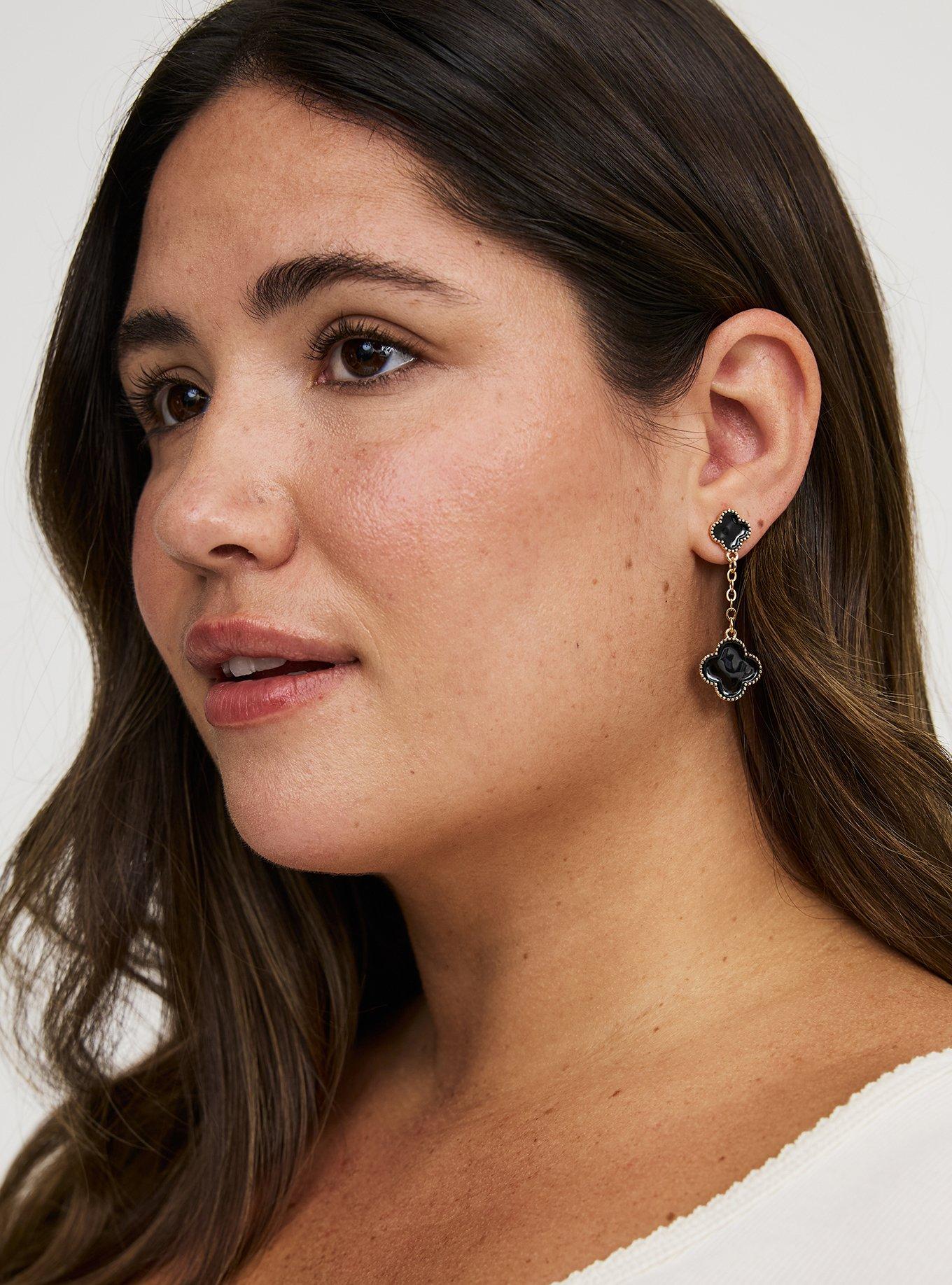 Clover Earring, BLACK, alternate