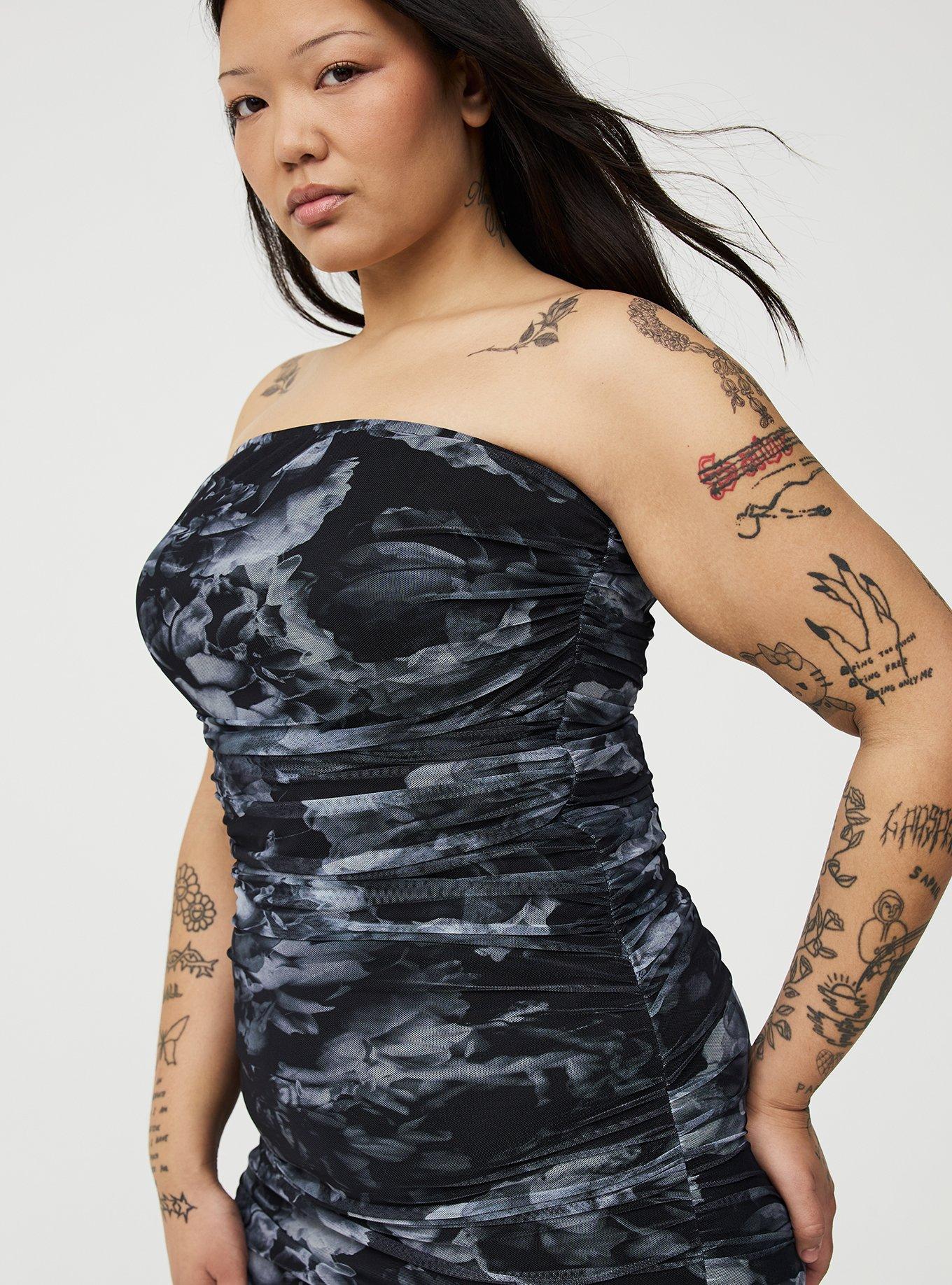 black floral foil printed mesh band collar bodycon dress Plus Size - Mesh Tube Bodycon Dress