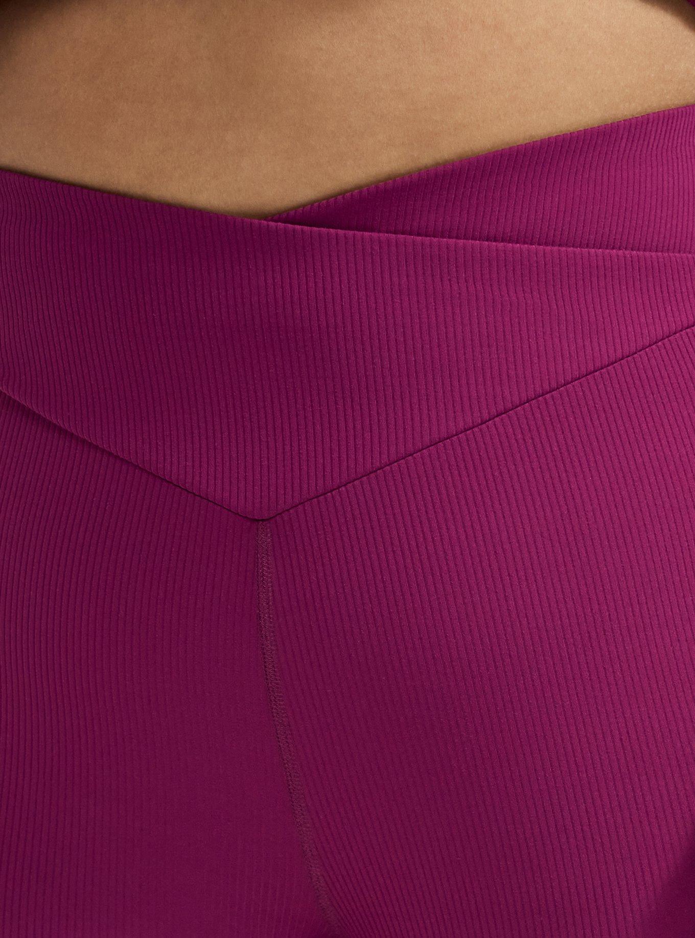 TRU Performance Core V-Band Capri Legging, PLUM CASPIA, alternate