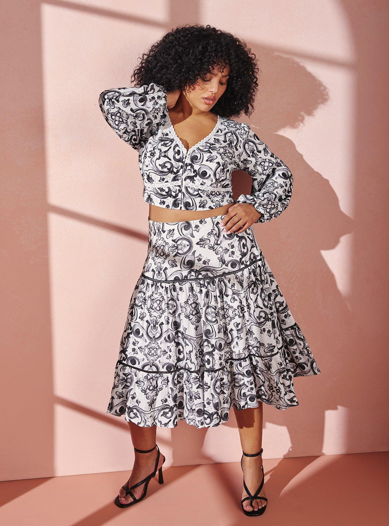 Studio Peasant Crop Top, GOTHIC TILE BLACK, alternate