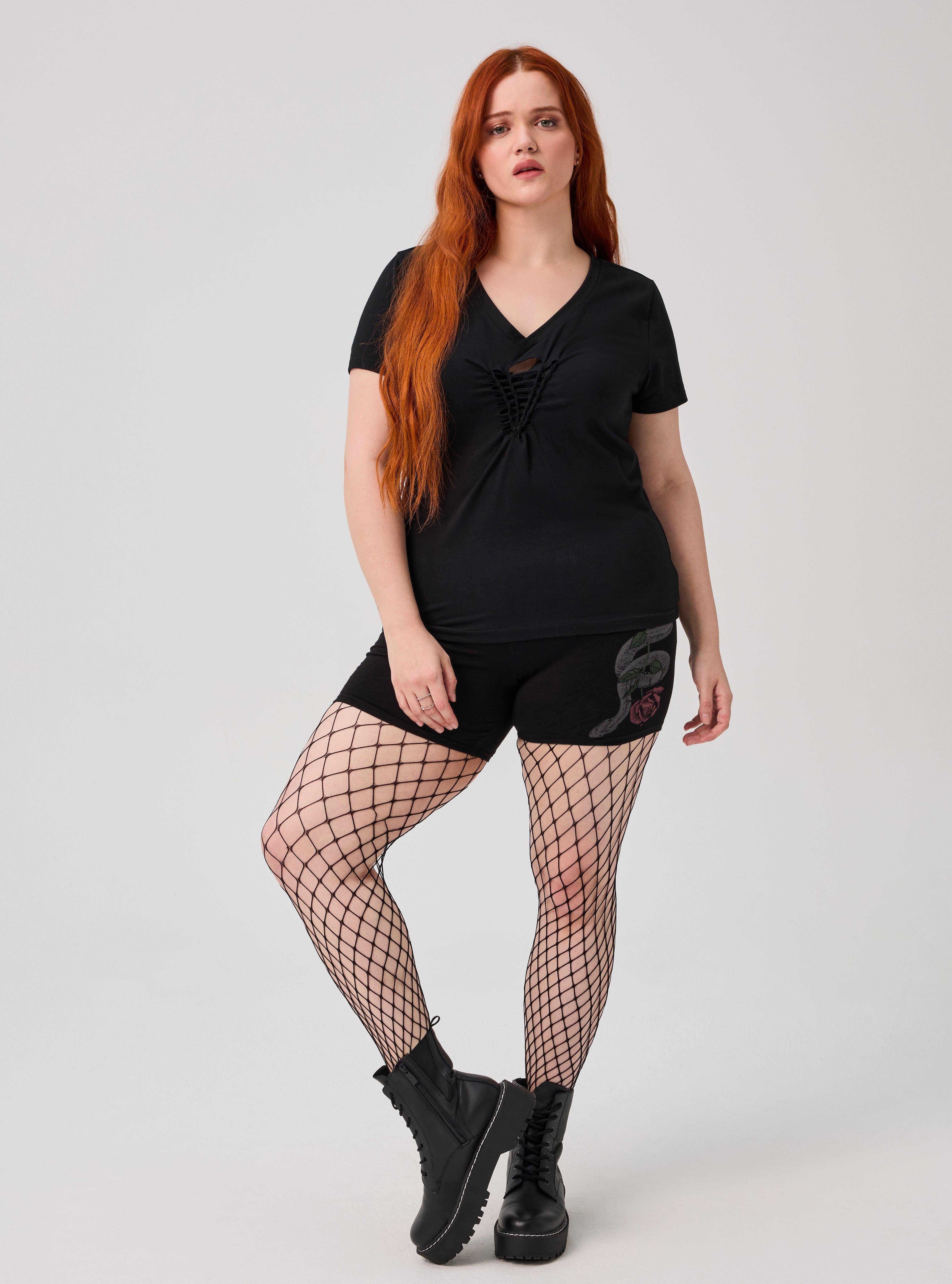 Nightfall Braided V-Neck Tee, DEEP BLACK, alternate