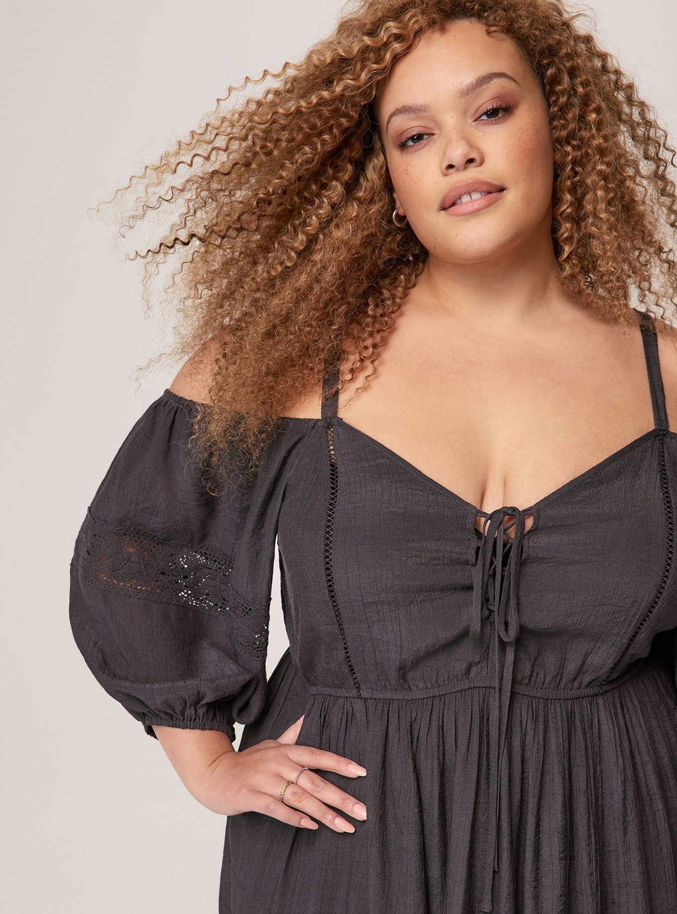 Plus Size - Festi Cold Shoulder Tiered Maxi Dress - Torrid