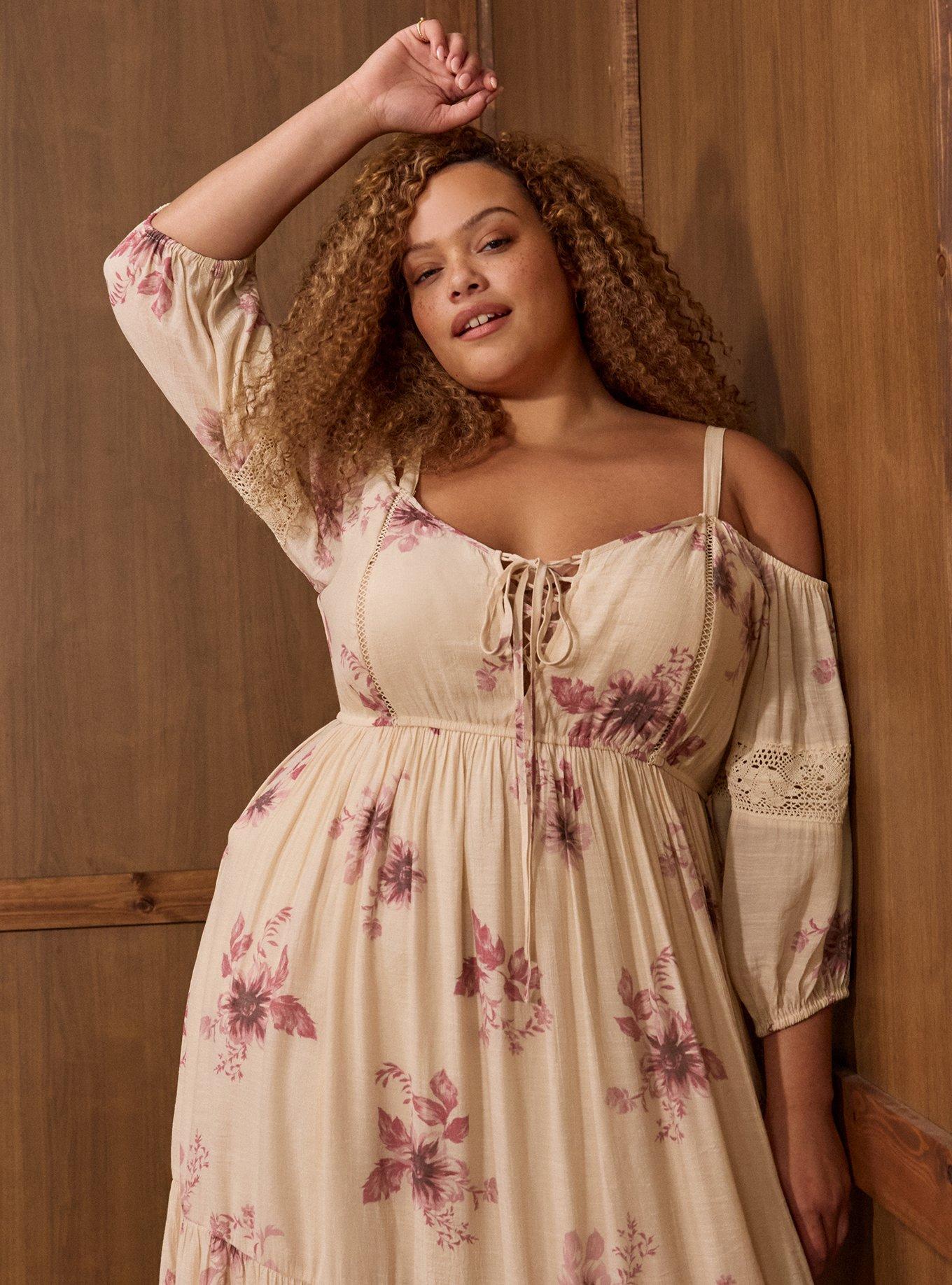 torrid insider floral print cold shoulder lace bustier maxi dress Plus Size - Stretch Lace Bustier Maxi Dress