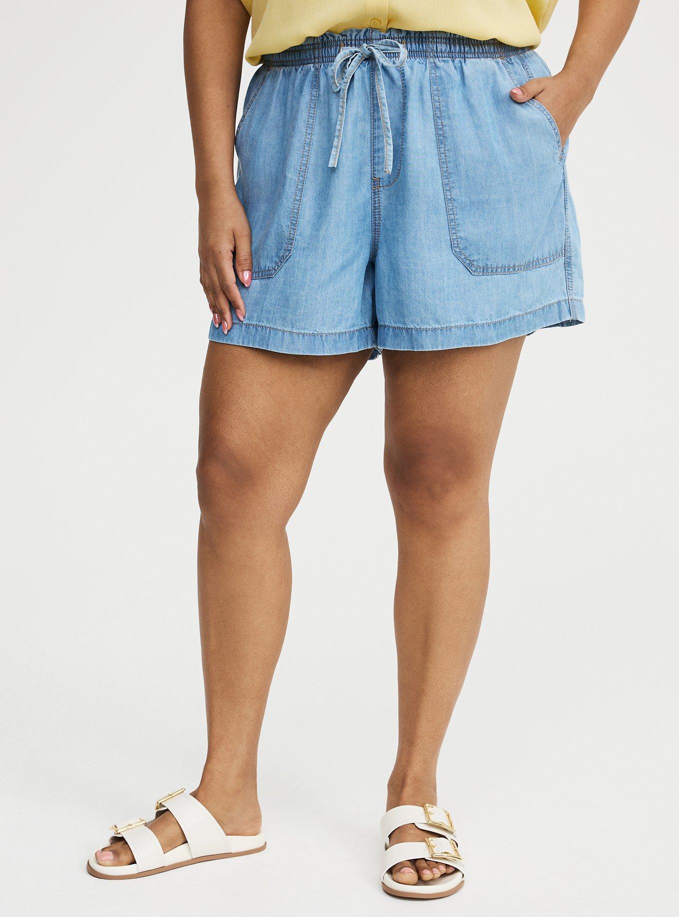 High-Rise Lightweight Denim Short, LIGHT WASH, alternate