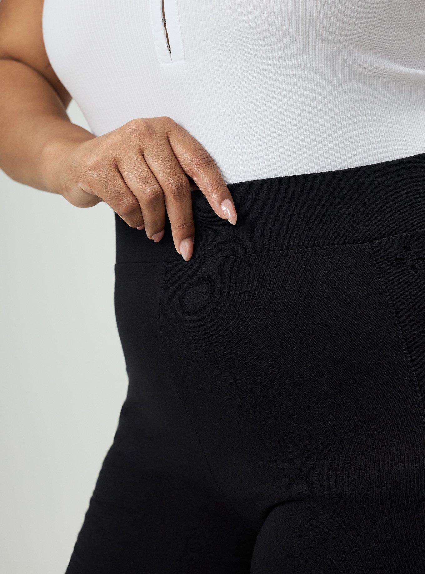 7'' Laser-Cut Side Pocket Bike Short, DEEP BLACK, alternate