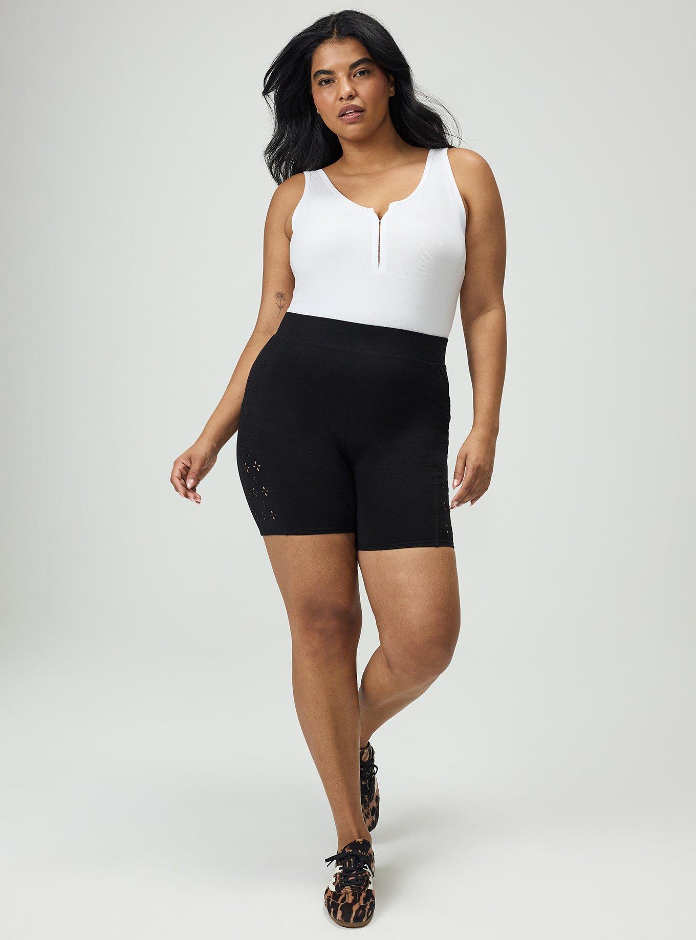 7'' Laser-Cut Side Pocket Bike Short, DEEP BLACK, hi-res