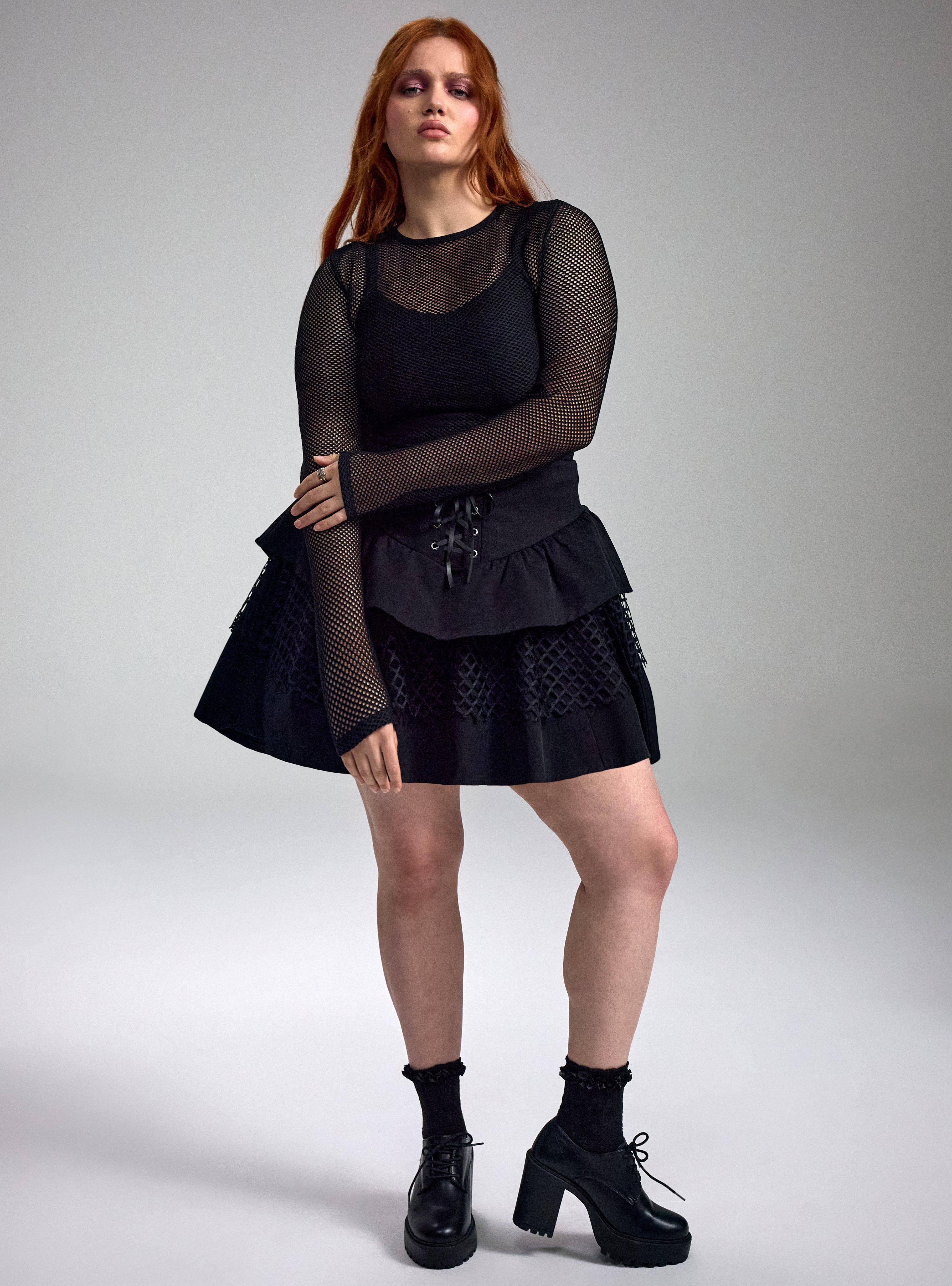 Nightfall Long Sleeve Fishnet Crop Top, DEEP BLACK, hi-res