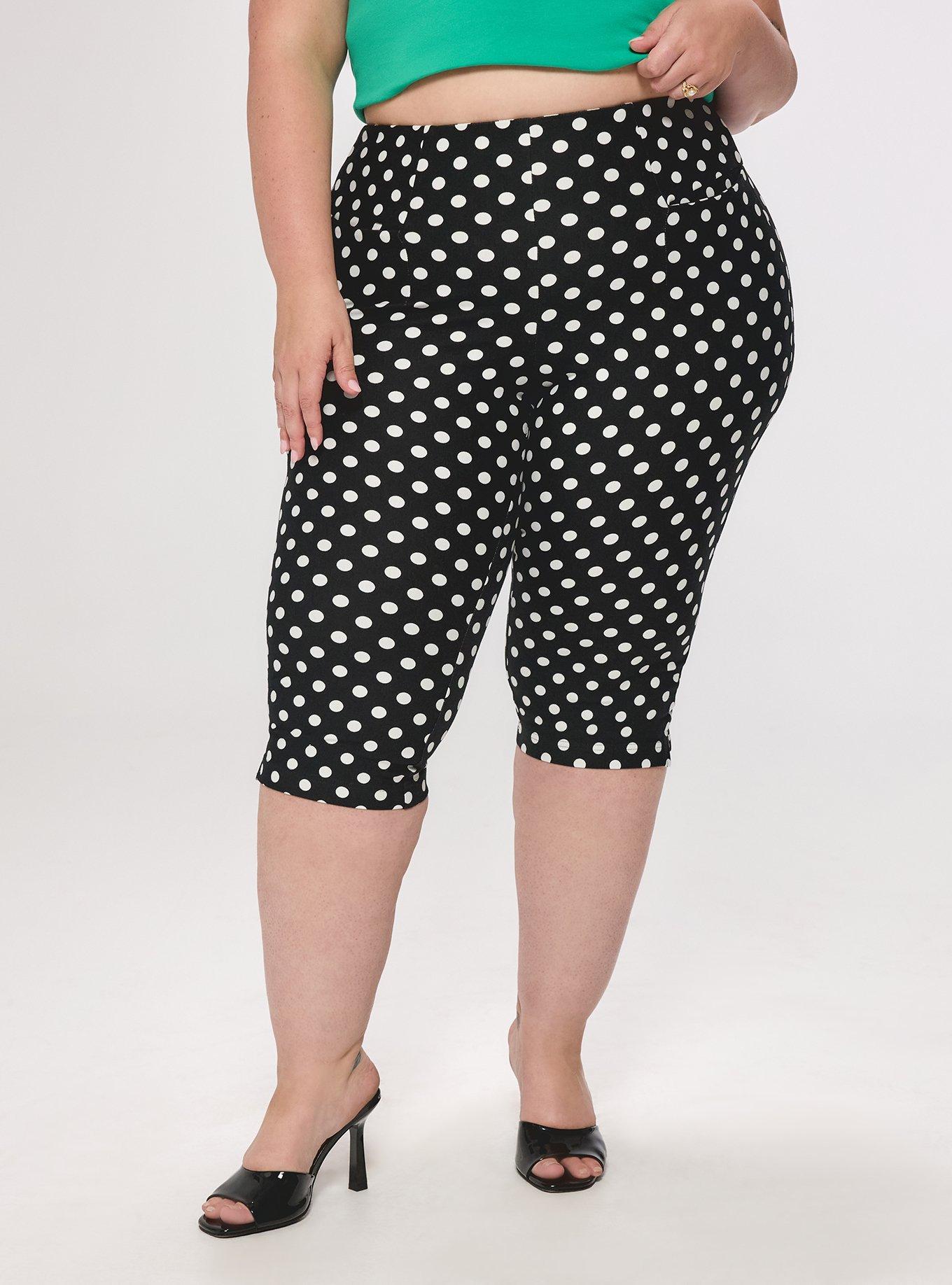 Retro Chic Pull-On Capri Pant, SOPHIA DOTS BLACK, alternate