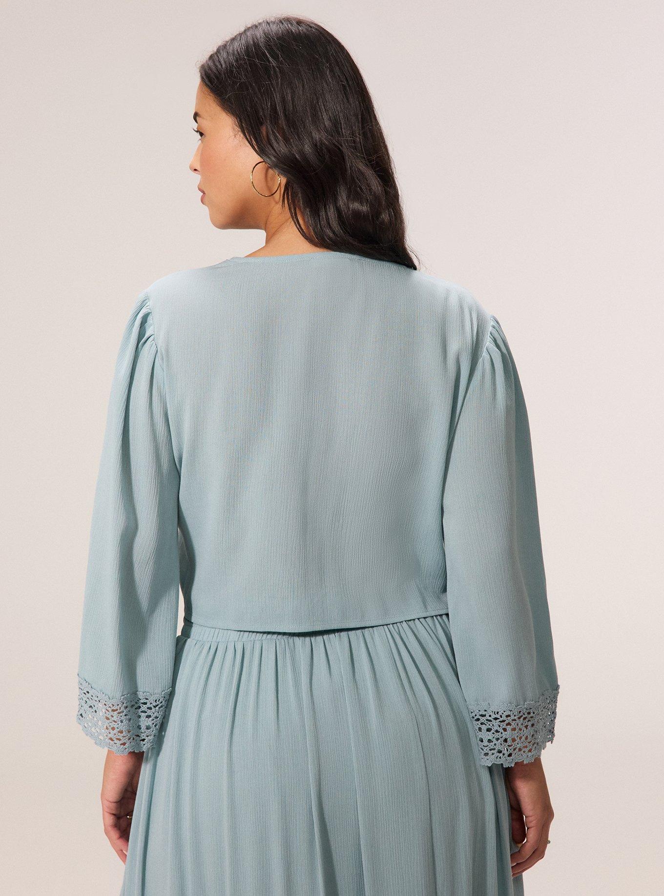 Festi V-Neck Bell Sleeve Crop Top, ARONA, alternate