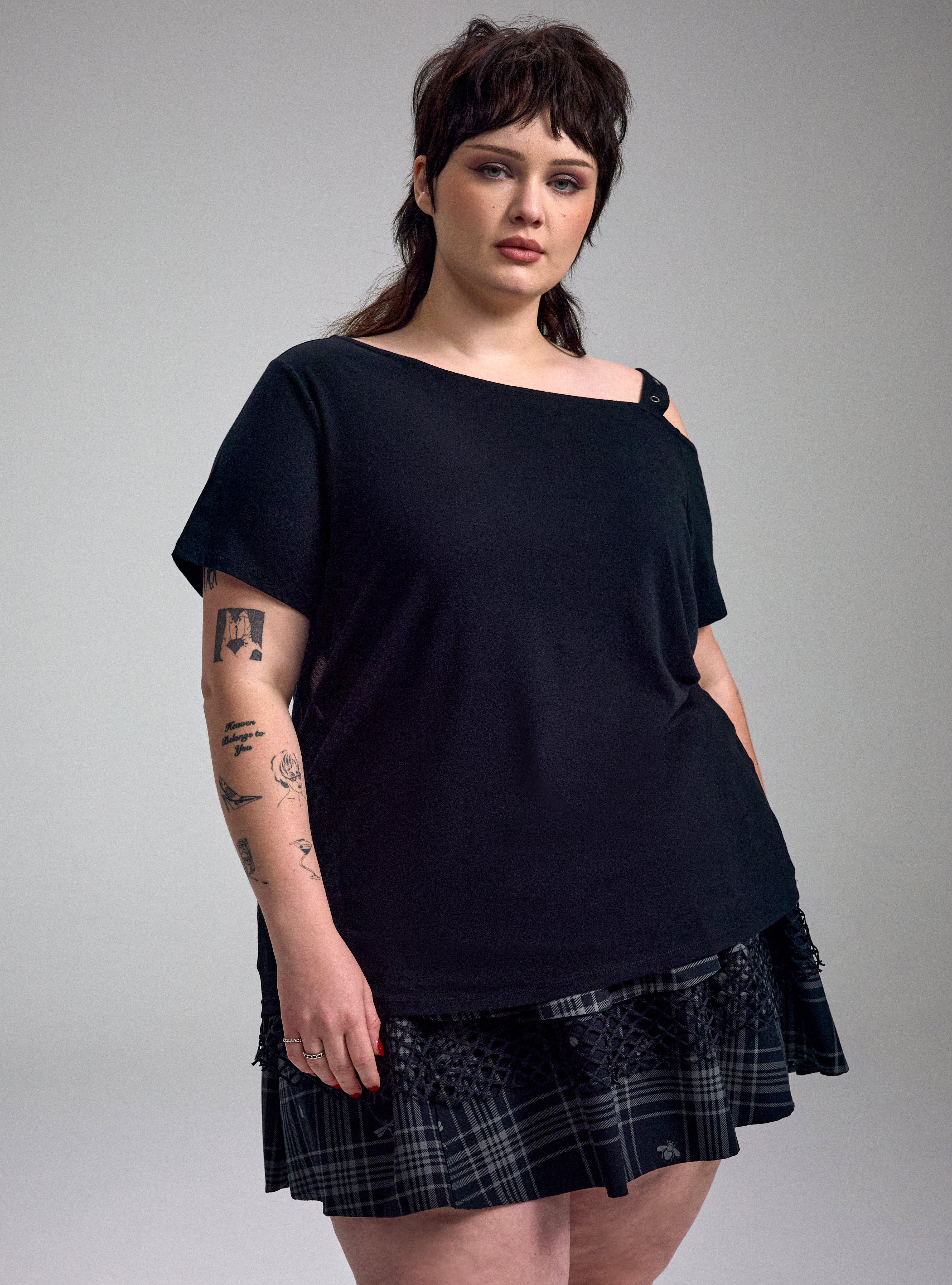 Nightfall Belt Strap Relaxed Tee, DEEP BLACK, alternate