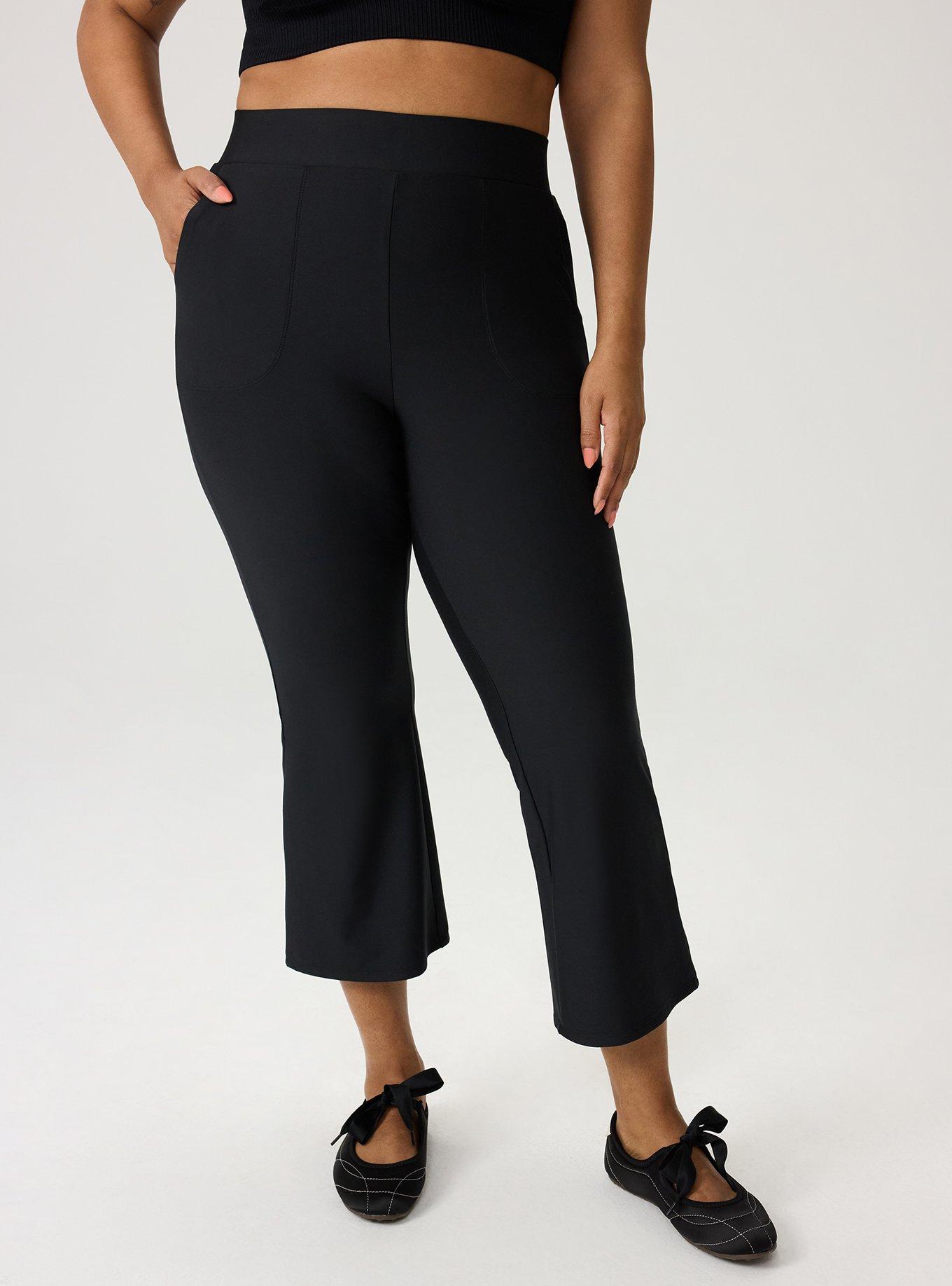 Plus Size Crop Pocket Flare Legging, DEEP BLACK, alternate