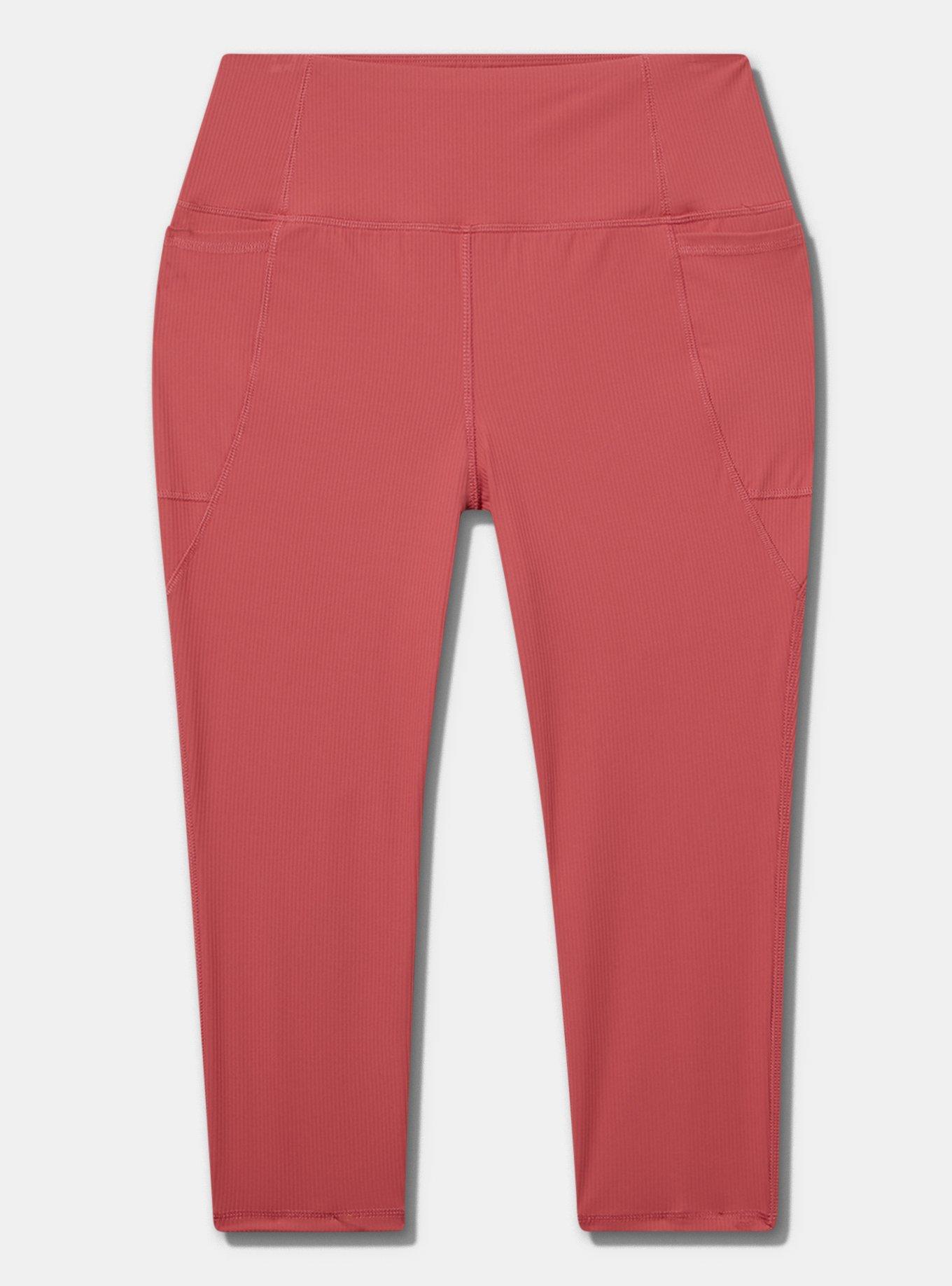 TRU Performance Rib Capri Legging, HOLLY BERRY, flat