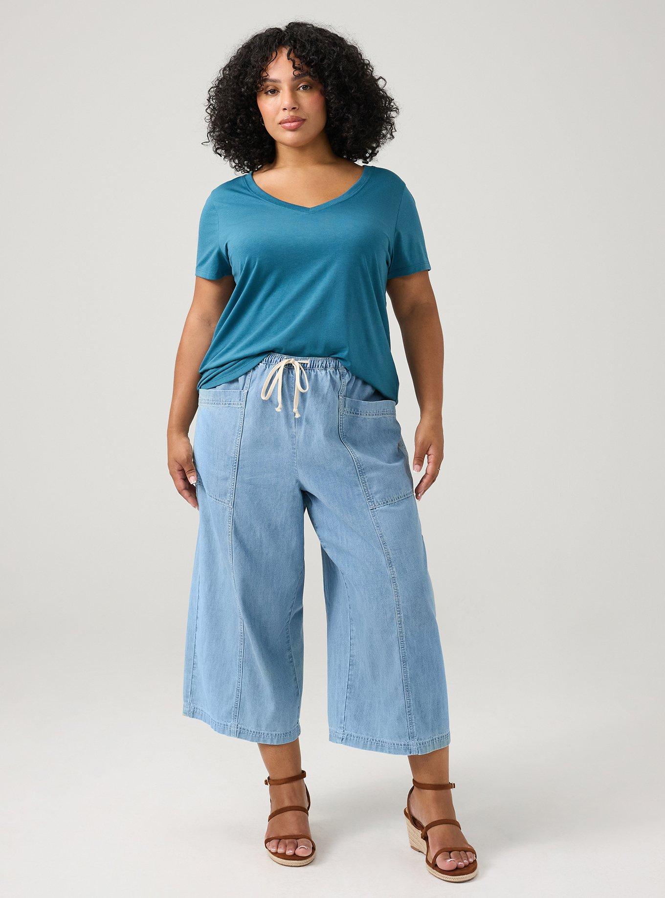 Plus Size Crop High-Rise Pull-On Lightweight Jean, LIGHT WASH, hi-res