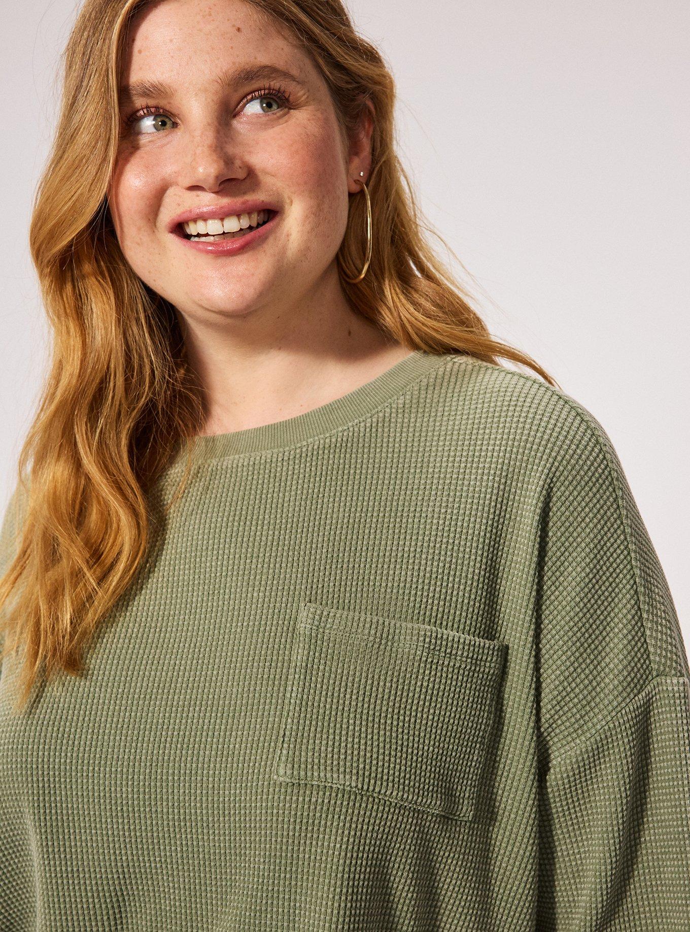Plus Size Festi Boxy Cropped Lightweight Waffle Tee, OIL GREEN, alternate