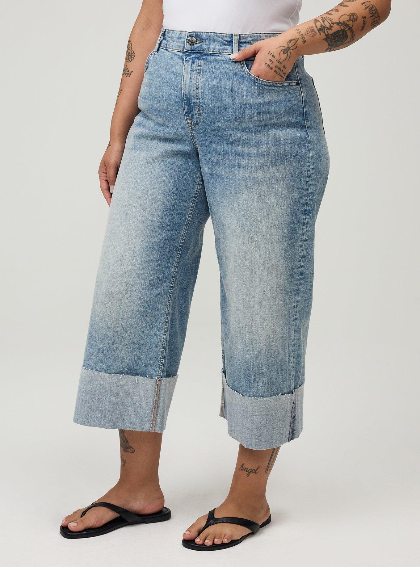 High-Rise Wide-Leg Crop Jean, FREE POUR, alternate