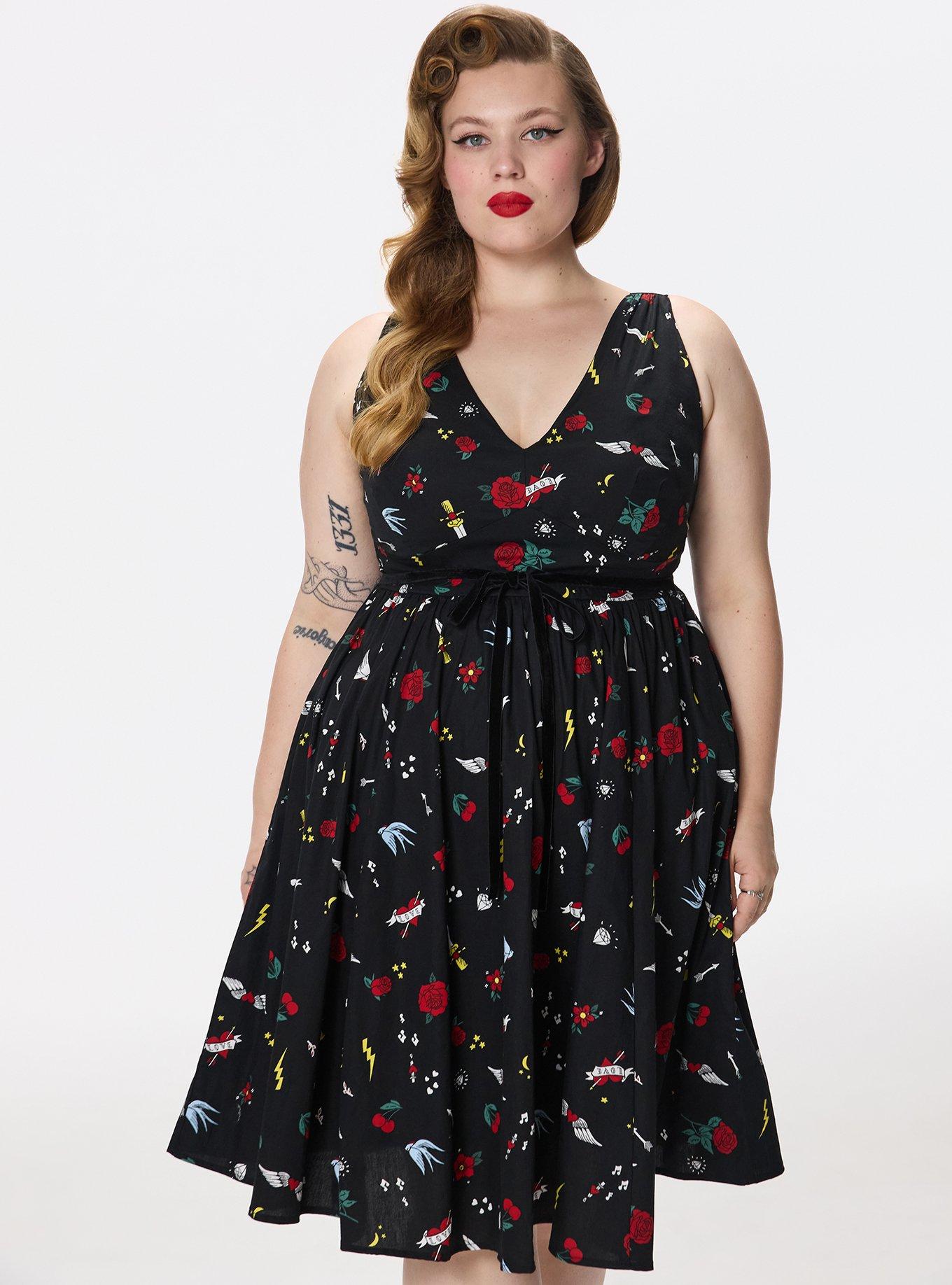Retro Chic Belted V-Neck Swing Dress, ROSE ON ROSE TATTOO BLACK, alternate