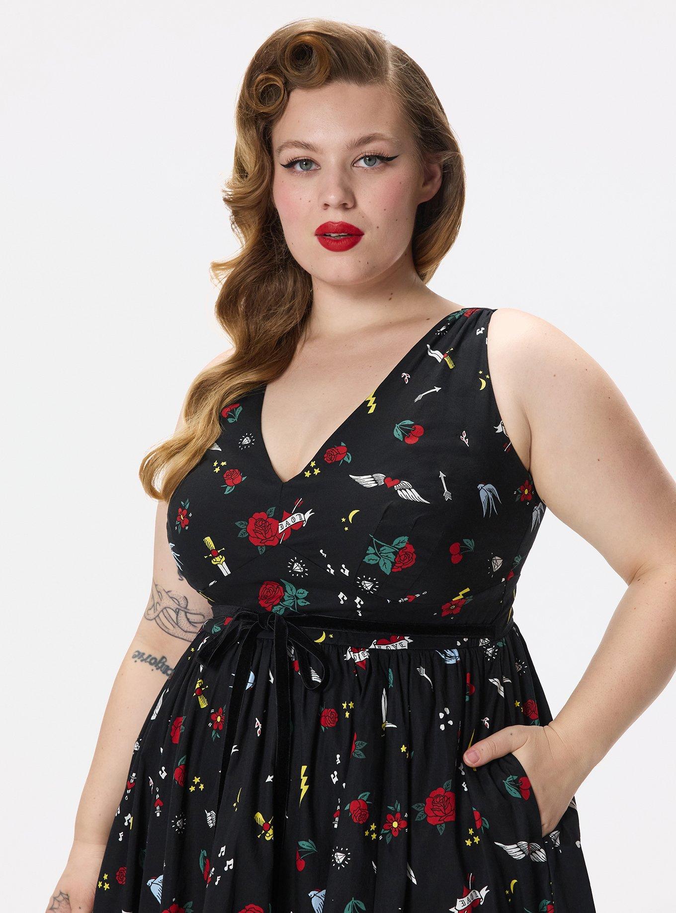 Retro Chic Belted V-Neck Swing Dress, ROSE ON ROSE TATTOO BLACK, alternate