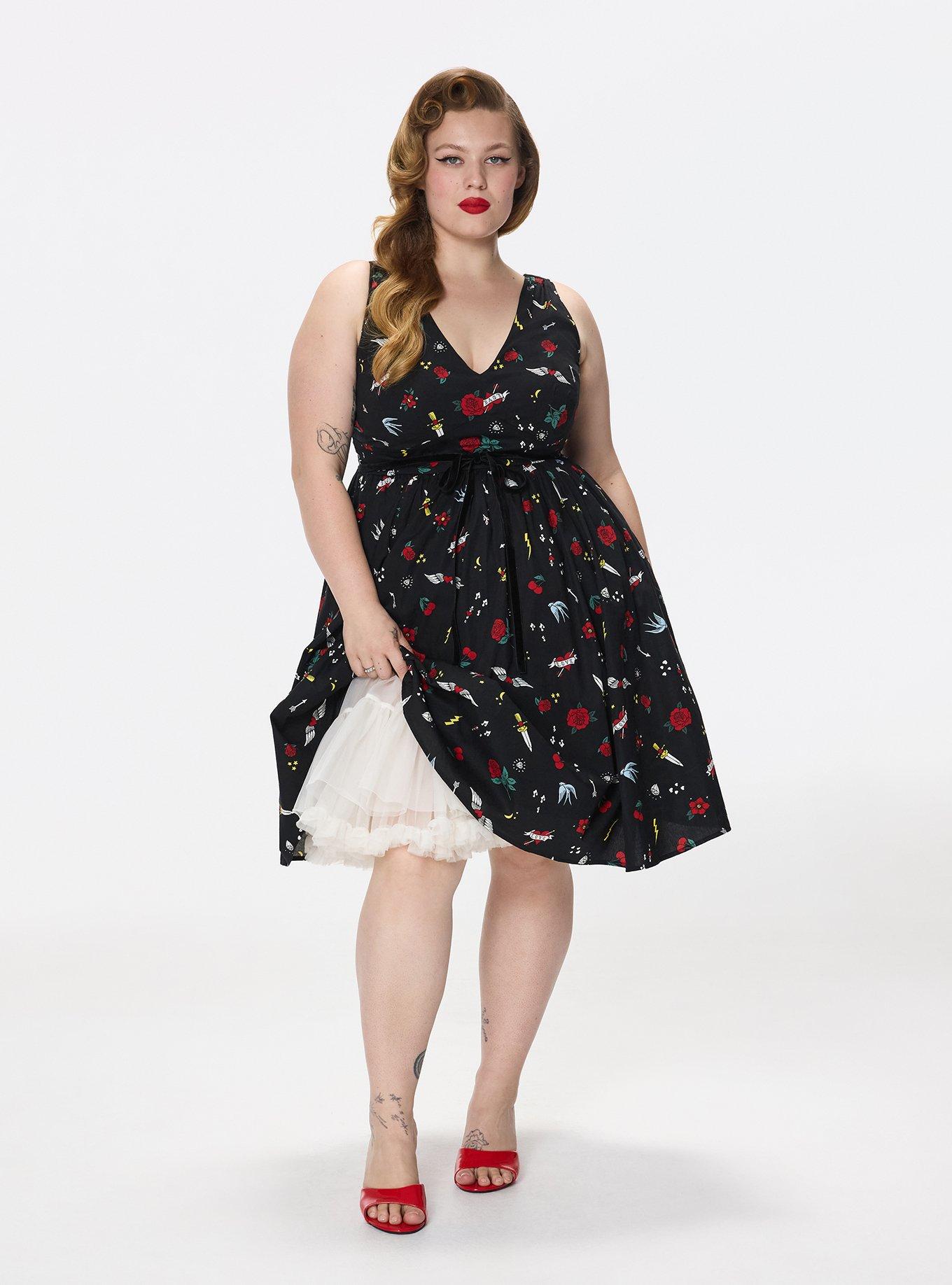 Retro Chic Belted V-Neck Swing Dress, ROSE ON ROSE TATTOO BLACK, alternate