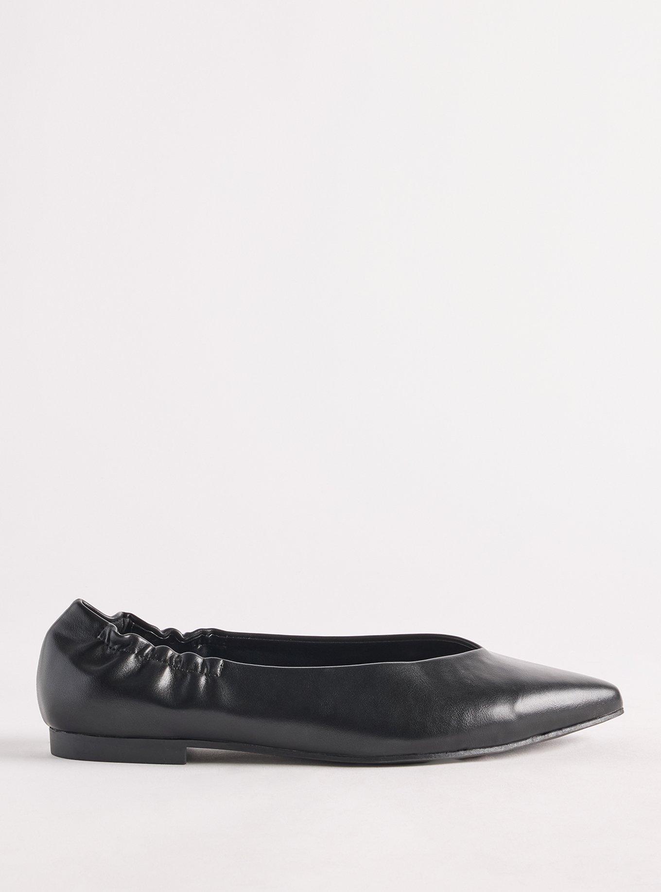 Plus Size Scrunch Back Pointed Toe Flat (WW), BLACK, alternate