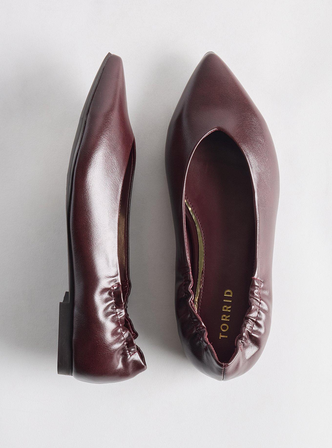 Plus Size Scrunch Back Pointed Toe Flat (WW), WINE, hi-res