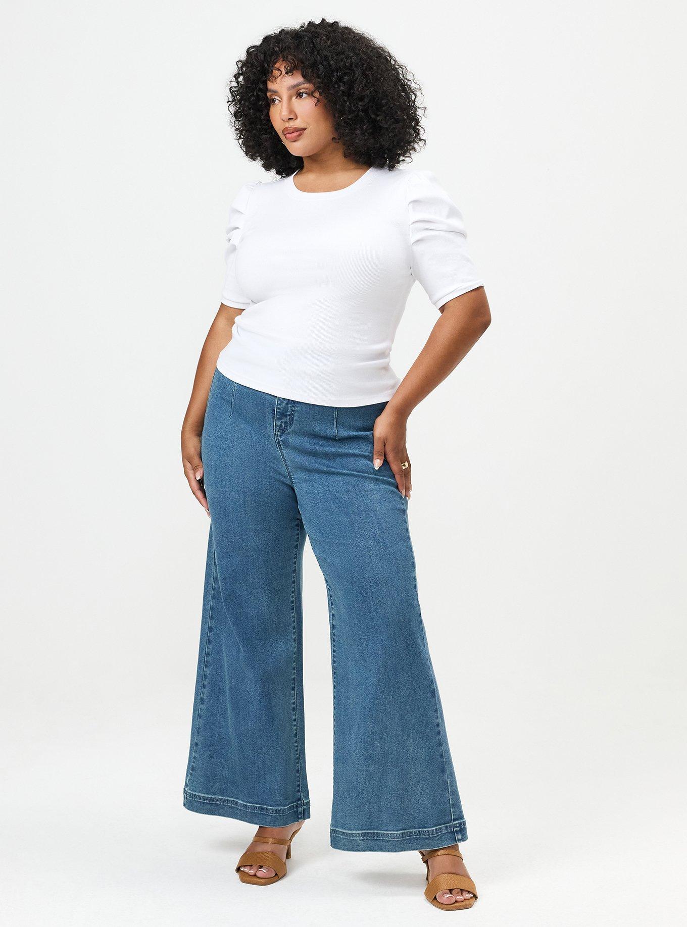 Plus Size Bombshell Ultra High-Rise Wide-Leg Jean, AQUARIUS, hi-res