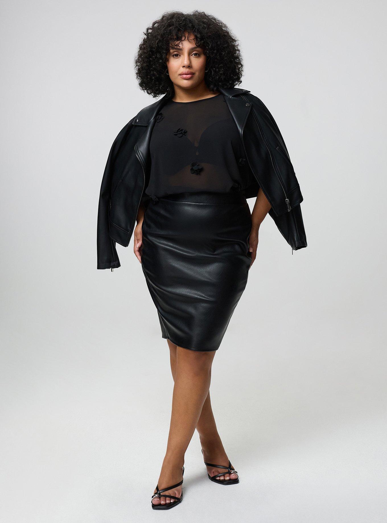 Abbey Flutter Short Sleeve Top, DEEP BLACK, alternate