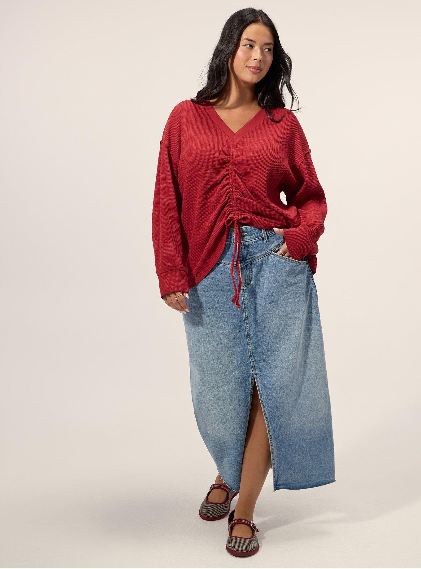 Plus Size Festi Reversible Ruched Waffle Crop Top, KARANDA RED, alternate