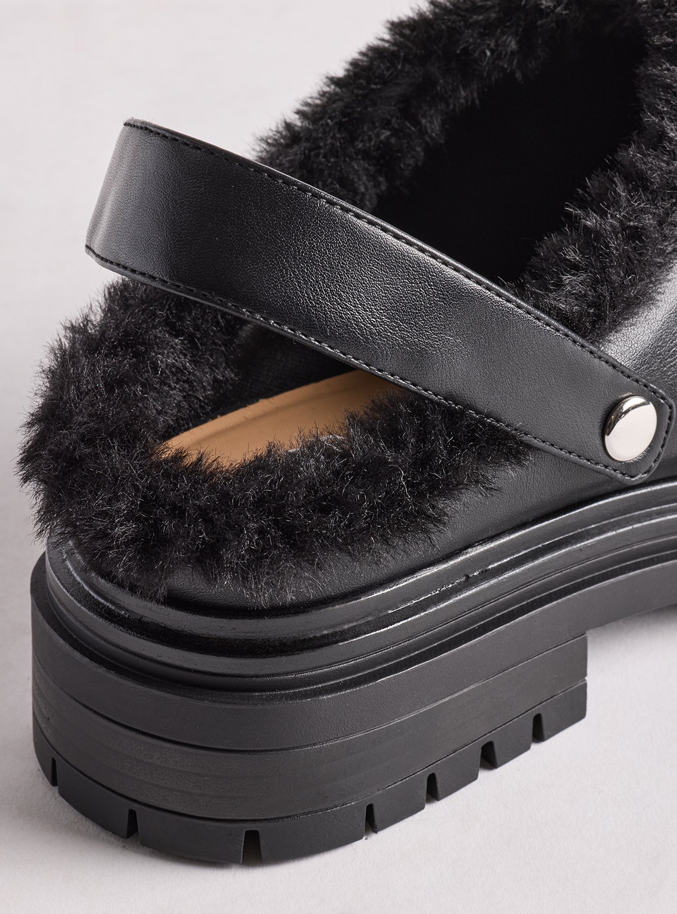 Lug Sole Cozy Clog (WW), BLACK, alternate