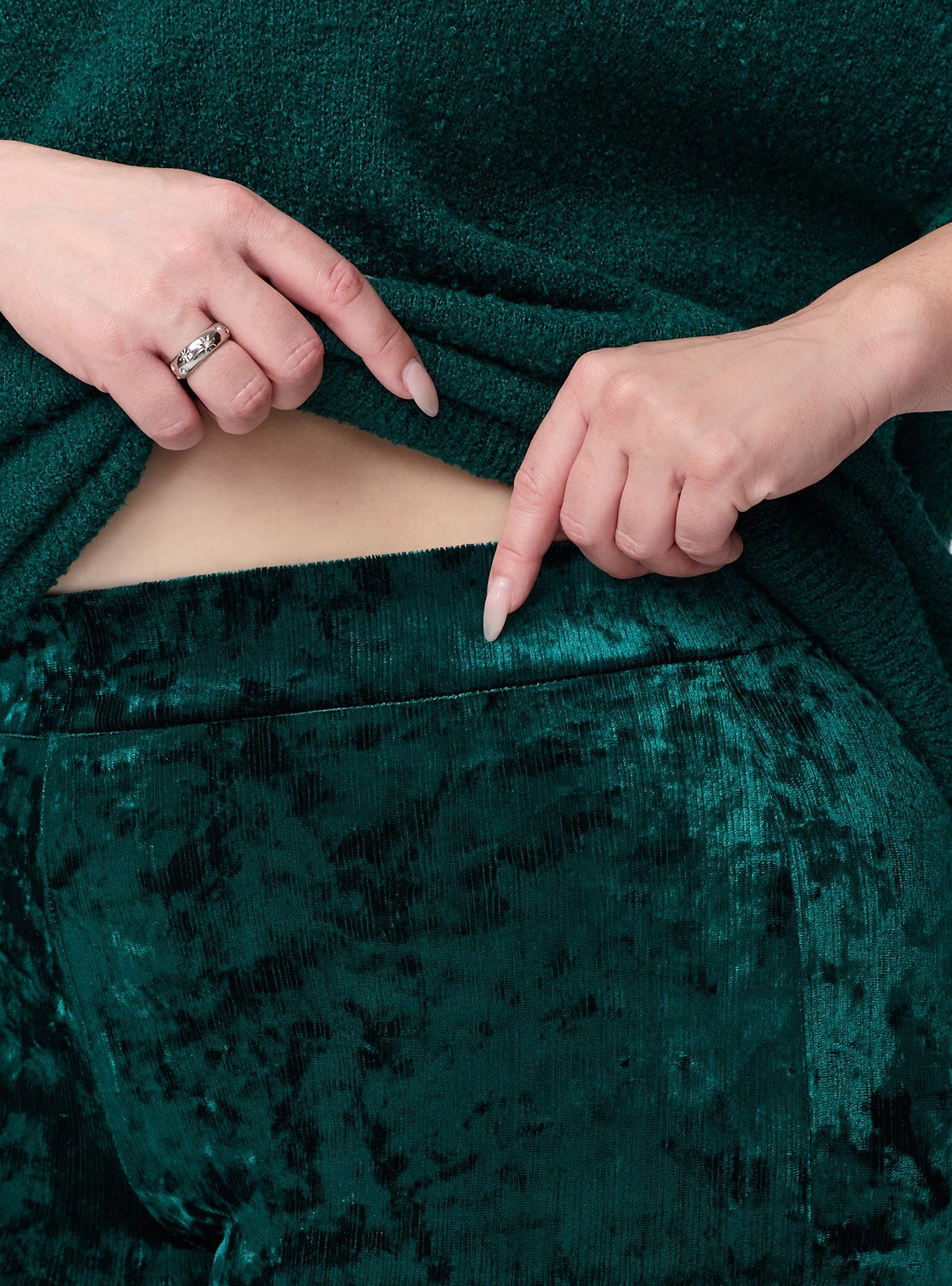 Full-Length Crushed Velvet Flare Legging, BOTANICAL GARDEN, alternate