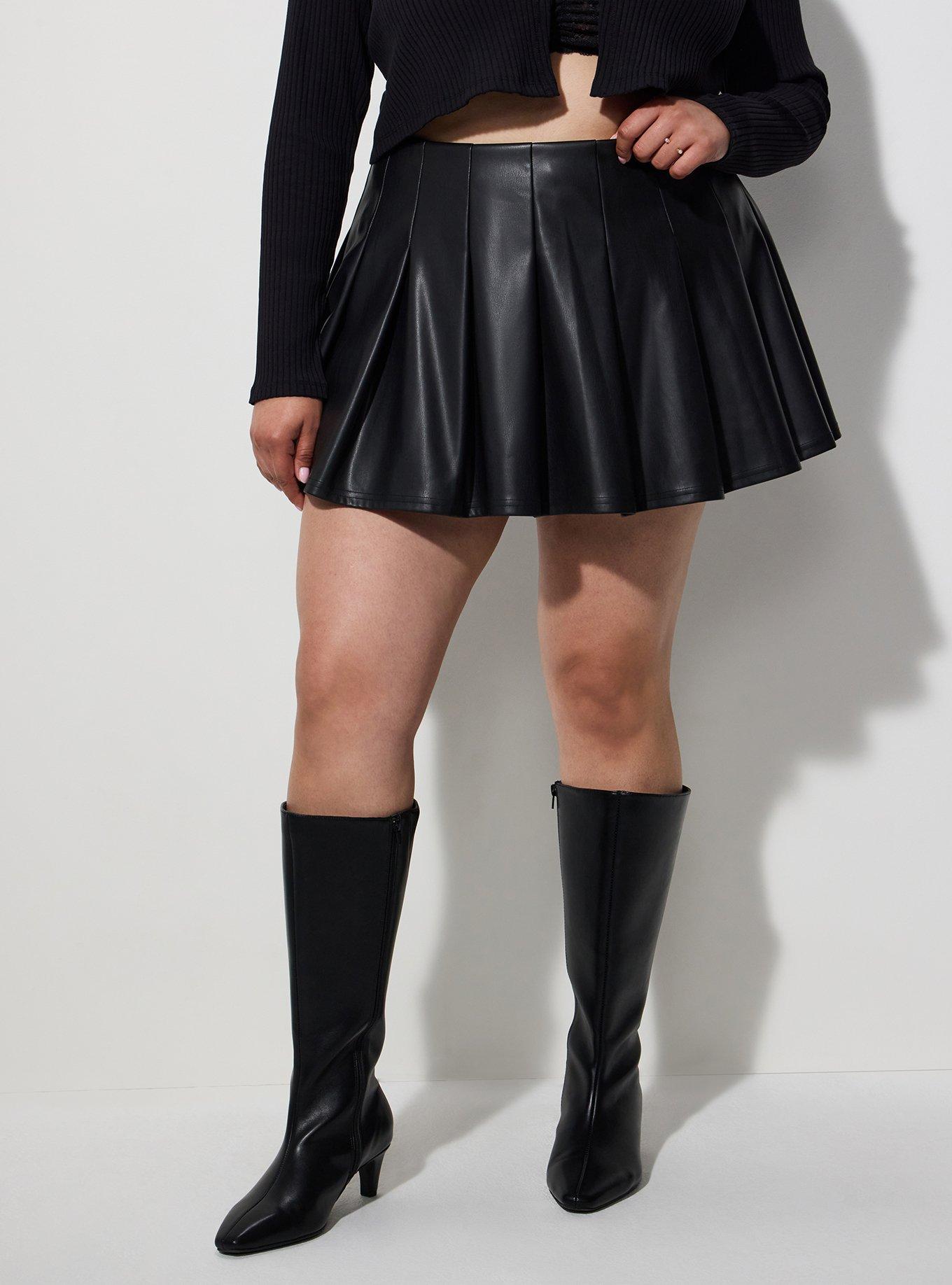 Lovesick Faux Leather Pleated Skort, DEEP BLACK, alternate