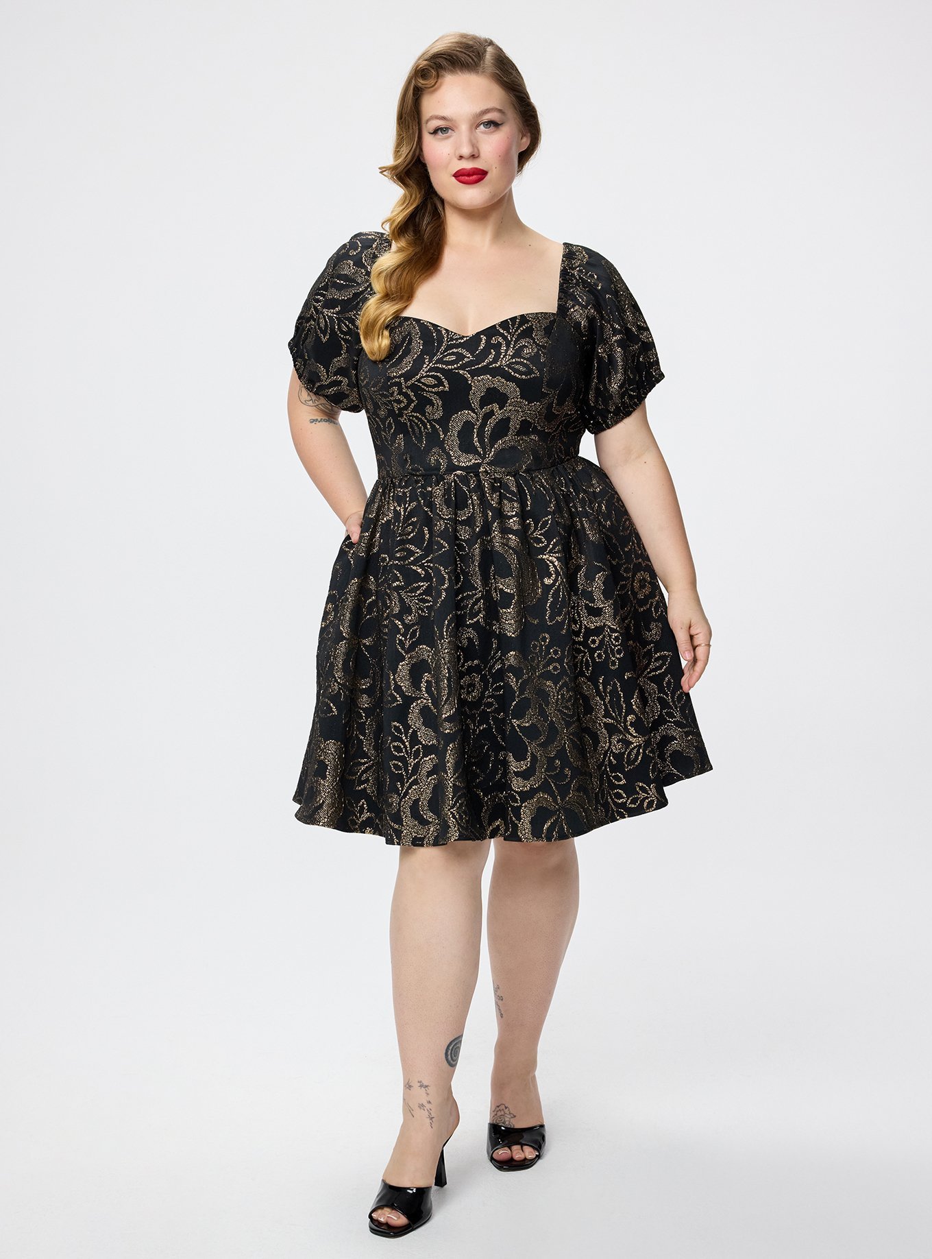 Retro Chic Puff Sleeve Sweetheart Swing Dress, TRIN LACE FLORAL GOLD, alternate